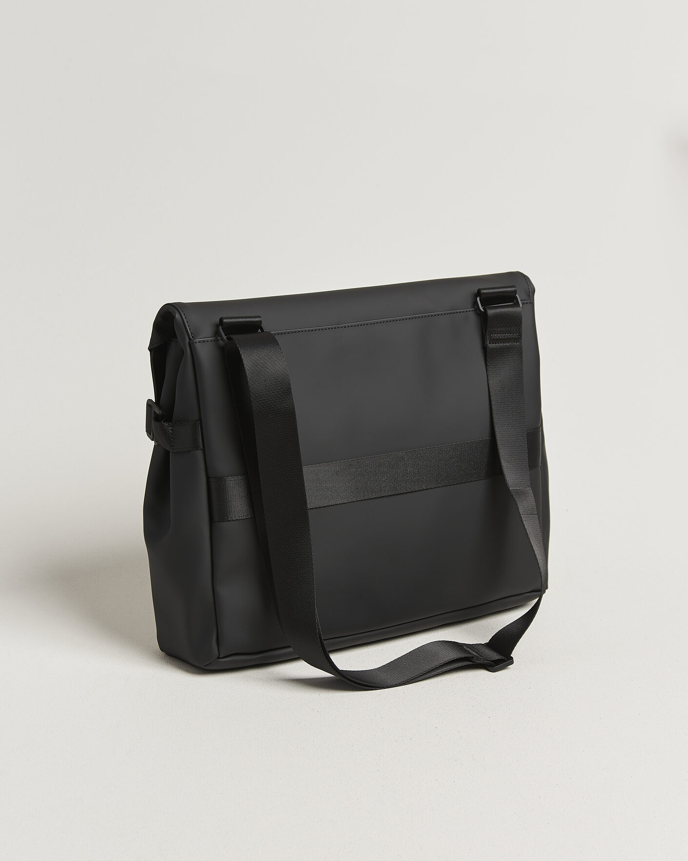 Men | Bags | RAINS | OTG Messenger Bag Black