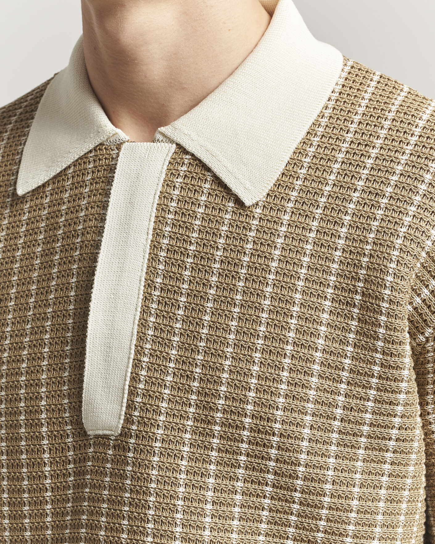 Men | Polo Shirts | Jil Sander | Net Stitch Knitted Polo Tobacco
