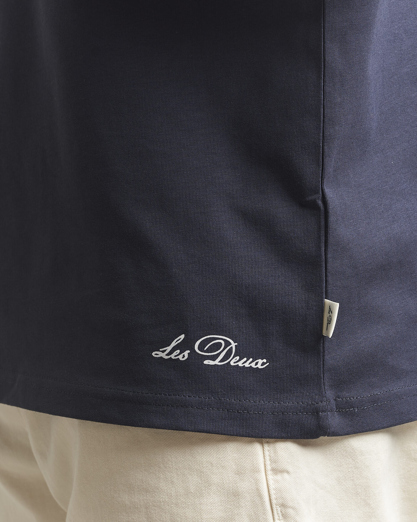 Men | T-Shirts | LES DEUX | Ben Artist T-Shirt Navy