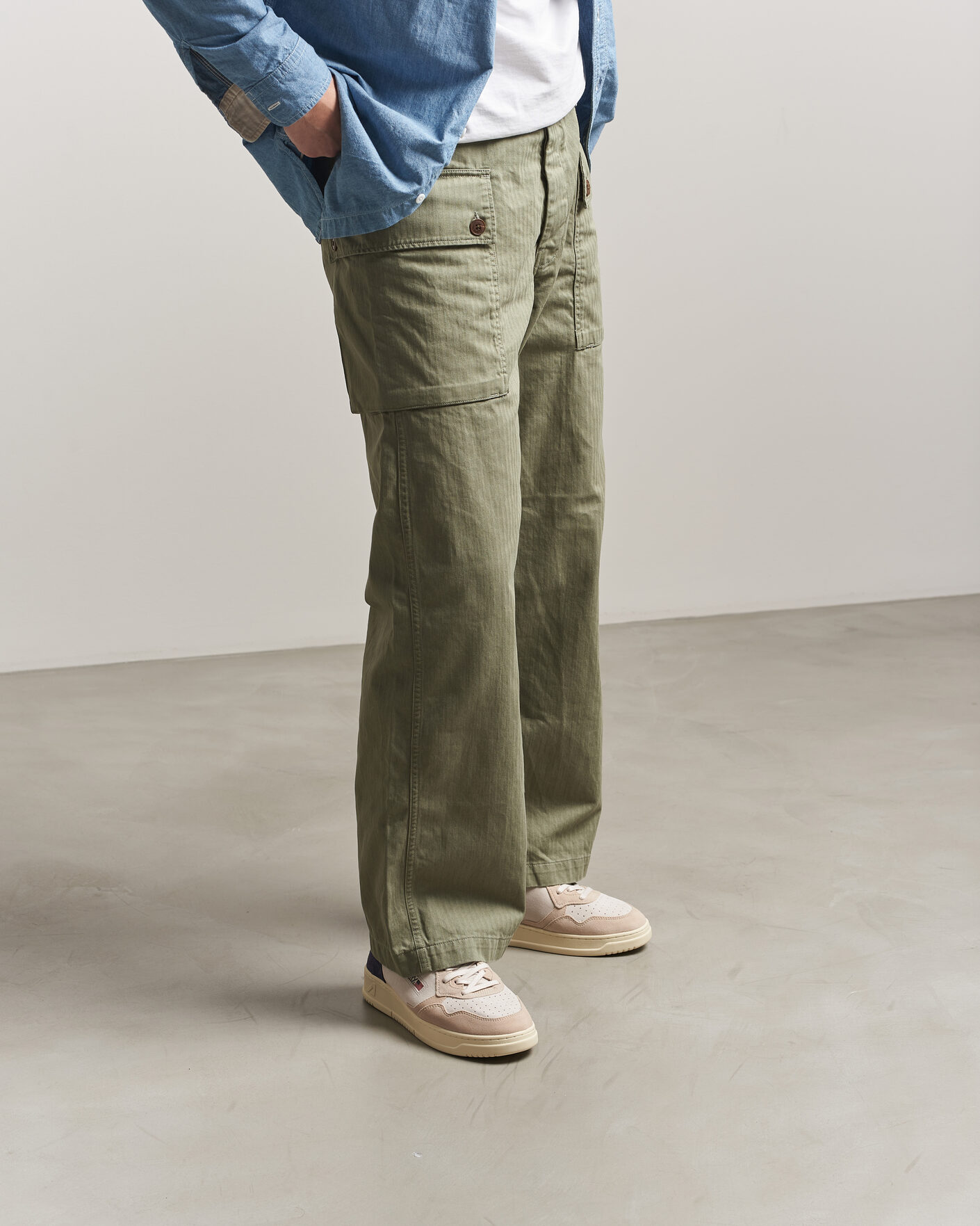 Men | Sneakers | Autry | Medalist Low Suede Mix Sneaker Blue/White/Sand