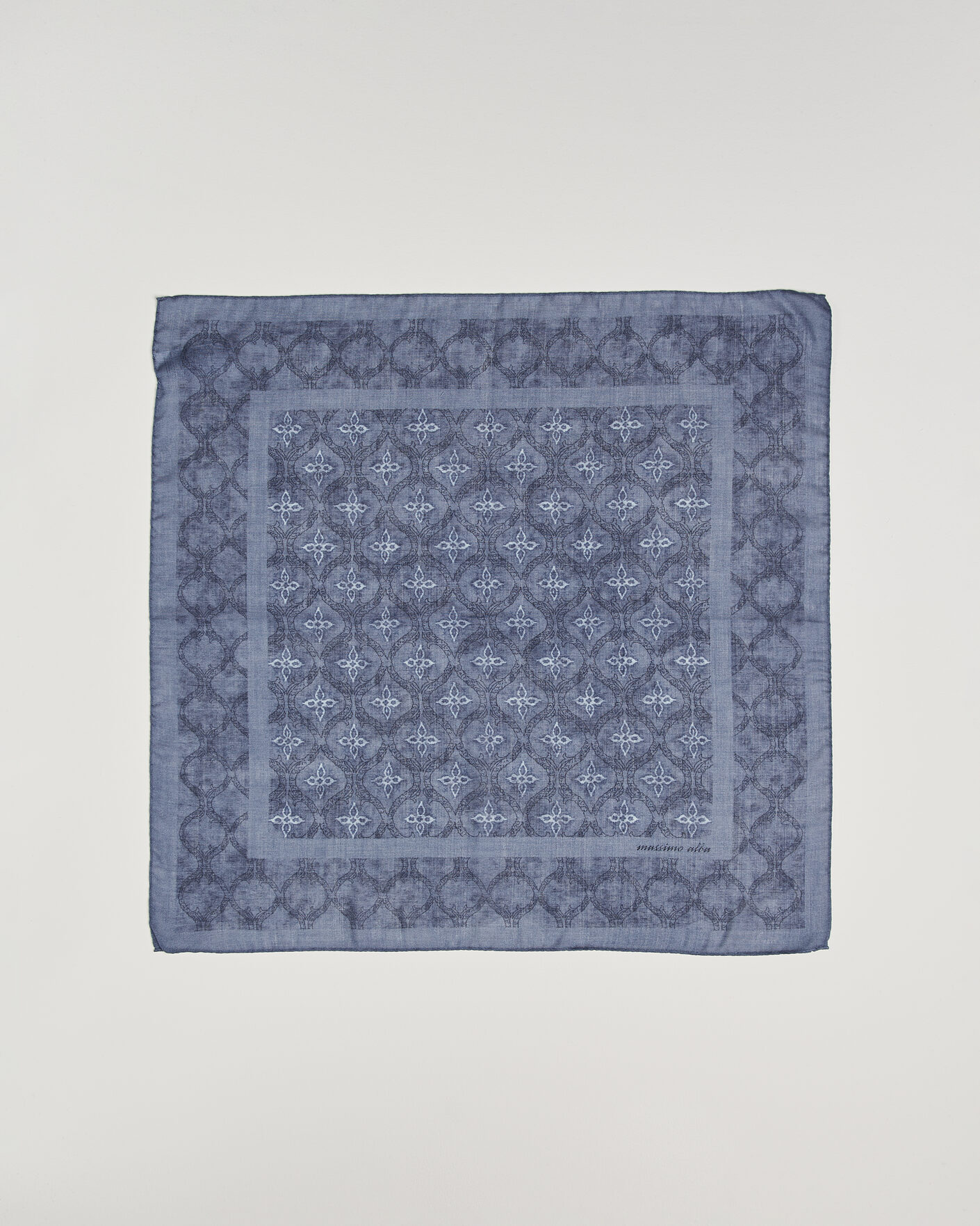 Men | Dress Scarves | Massimo Alba | Cashmere/Silk Bandana Navy