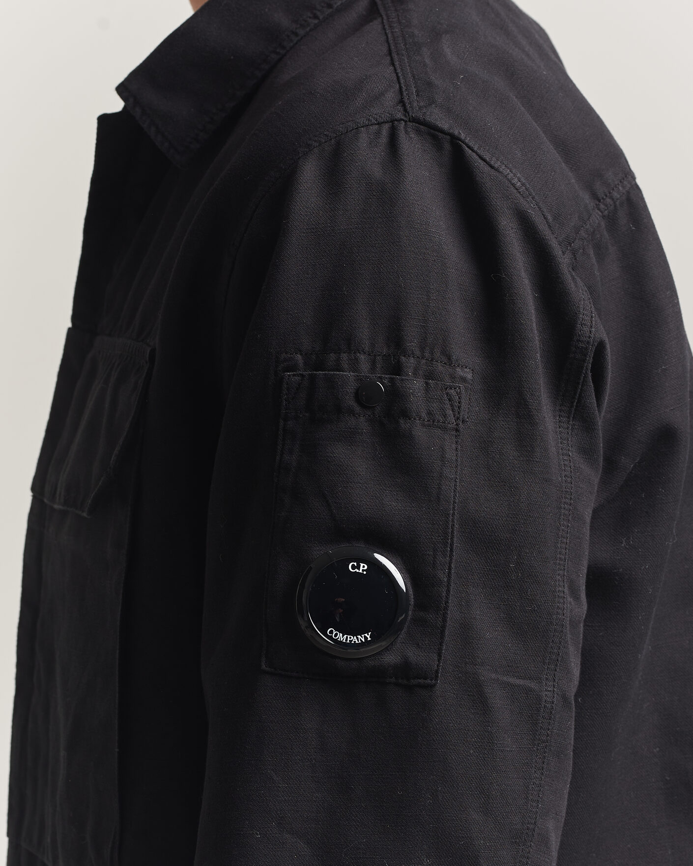 Men | Shirts | C.P. Company | Cotton/Linen Zip Overshirt Black