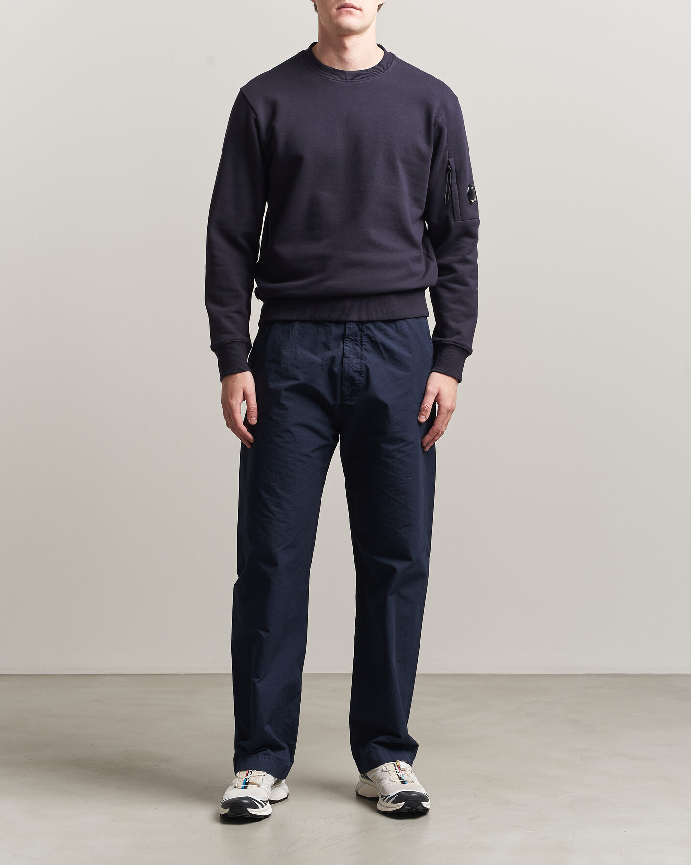 Men | Sweaters & Knitwear | C.P. Company | Diagonal Raised Fleece Lens Sweatshirt Navy