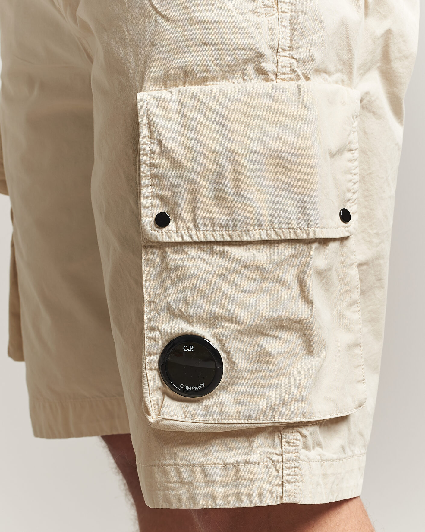 Men | Shorts | C.P. Company | Cotton Gabardine Cargo Shorts Cream