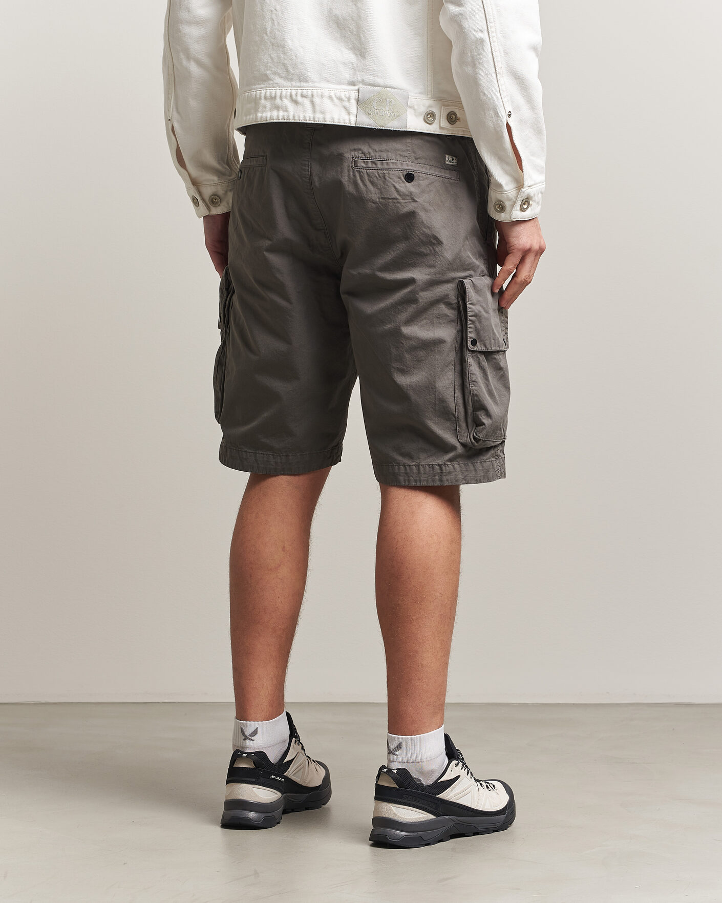 Men | Shorts | C.P. Company | Cotton Gabardine Cargo Shorts Washed Black