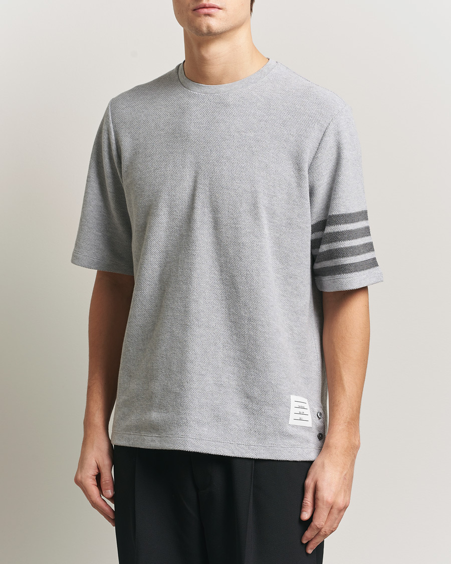 Men | T-Shirts | Thom Browne | Textured Pique 4 Bar T-Shirt Pale Grey