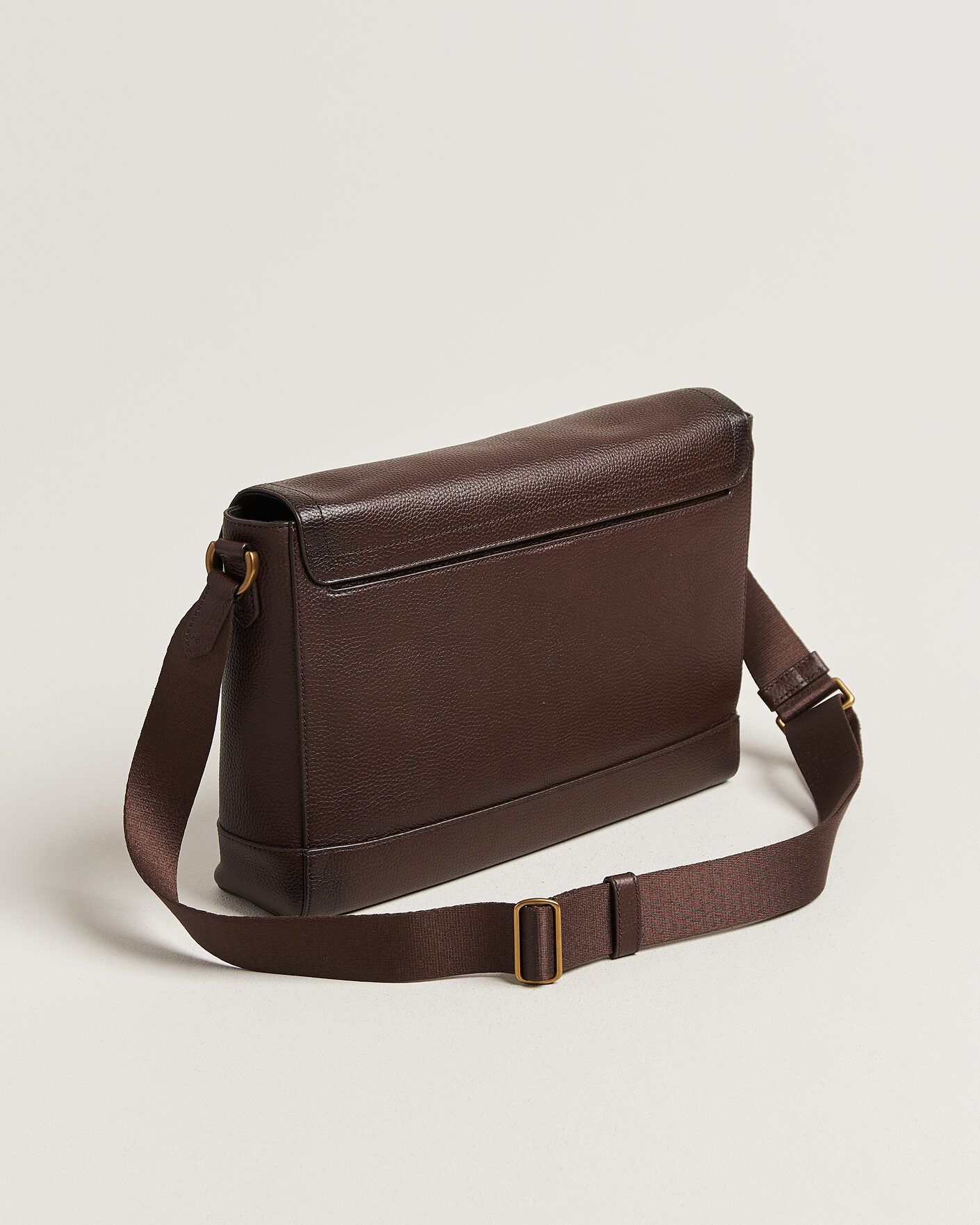 Polo Ralph Lauren Pebble Leather Messenger Bag Dark Brown at