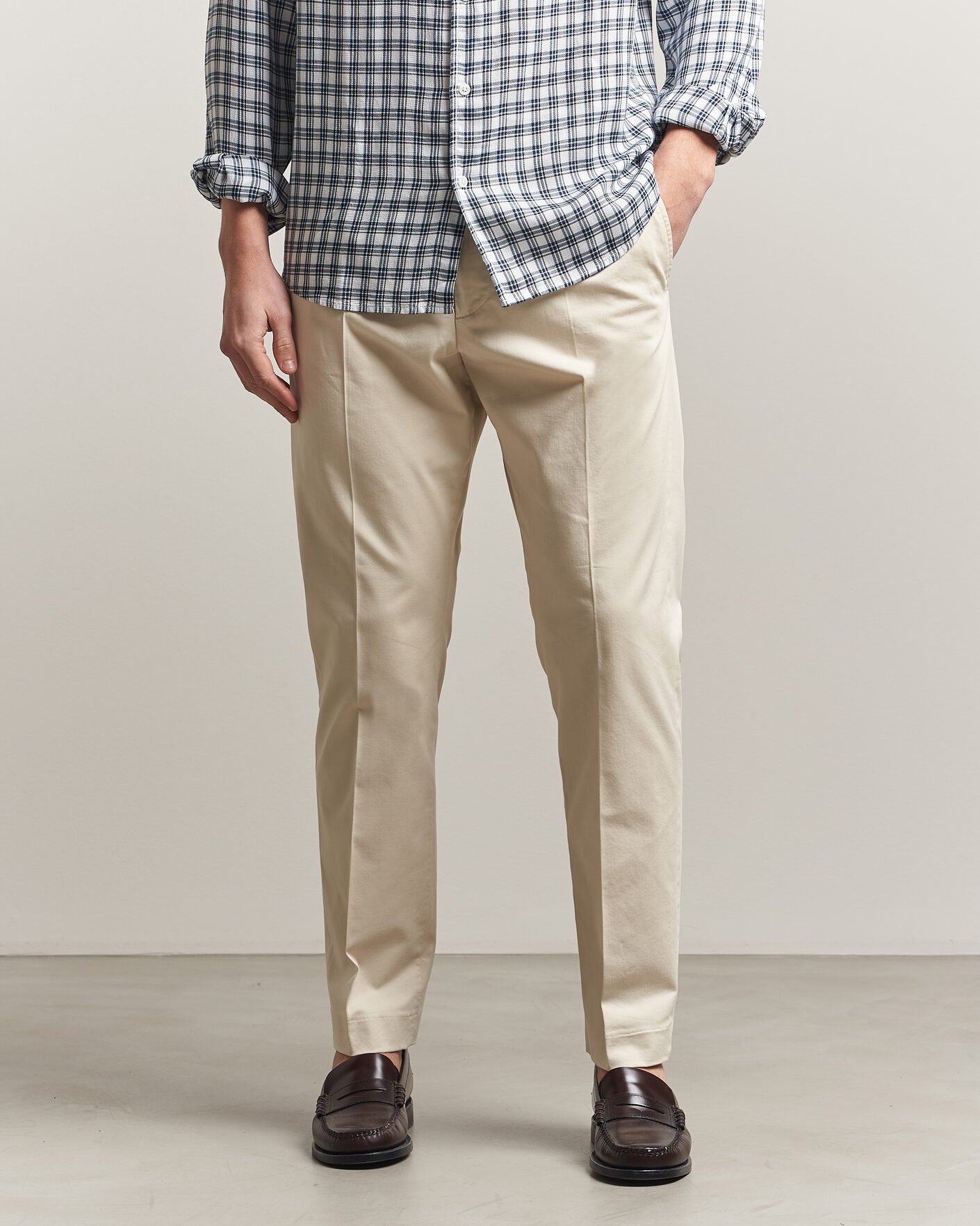 Men | Trousers | NN07 | Bill Pleated Trousers Ivory