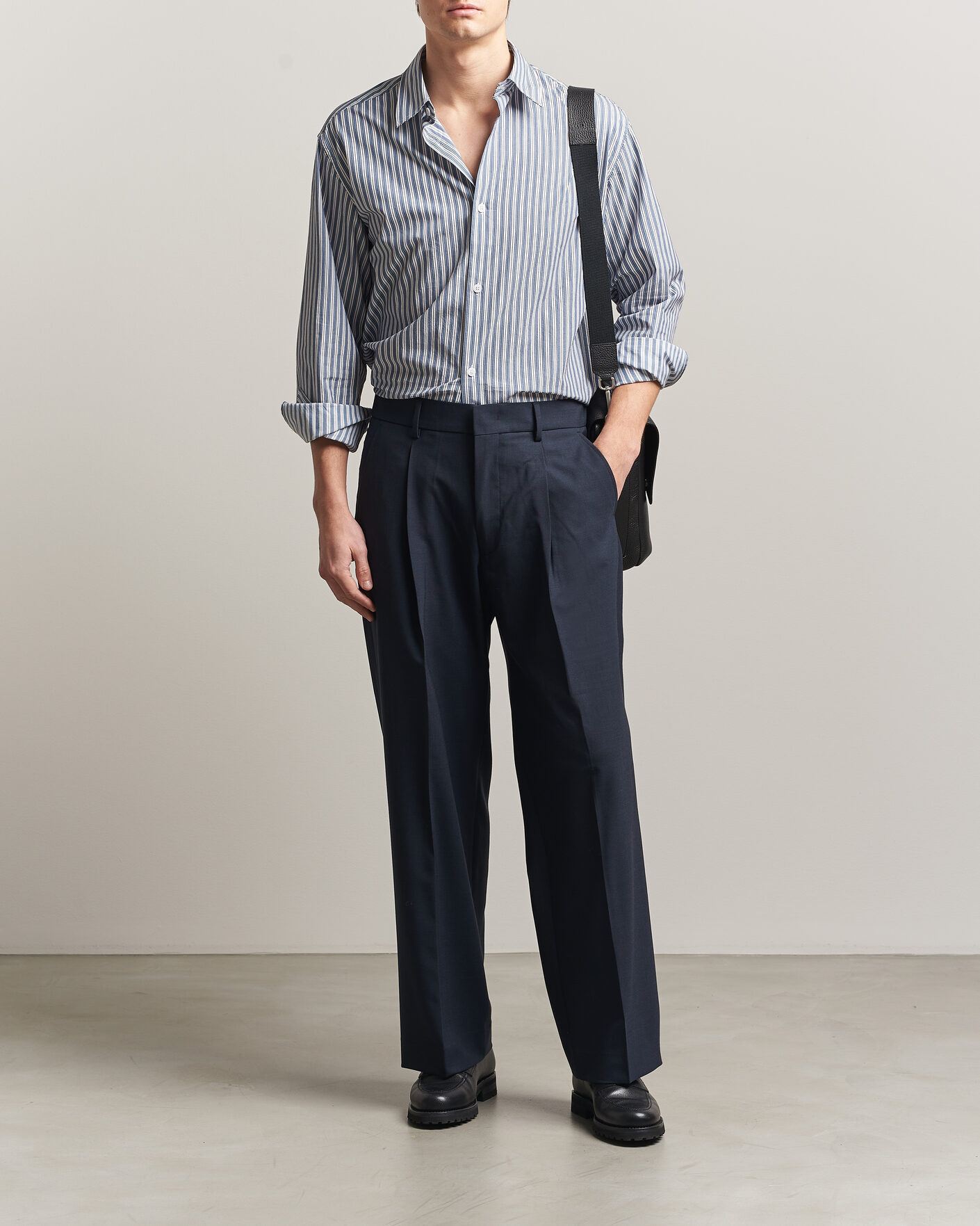 Men | Trousers | NN07 | Kay Summer Wool Drawstring Trousers Deep Navy