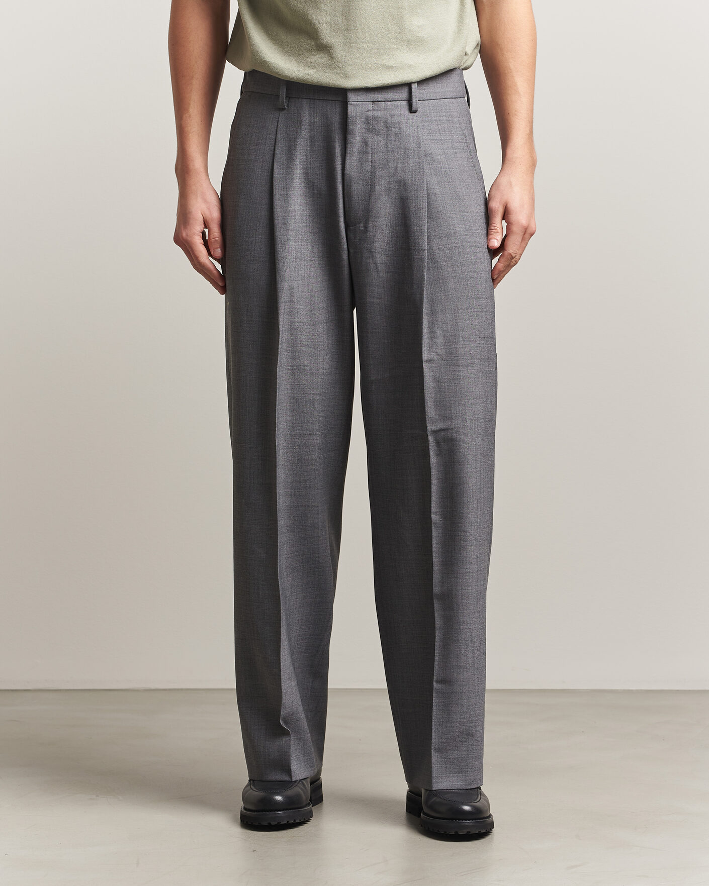 Men | Trousers | NN07 | Kay Summer Wool Drawstring Trousers Light Grey Melange