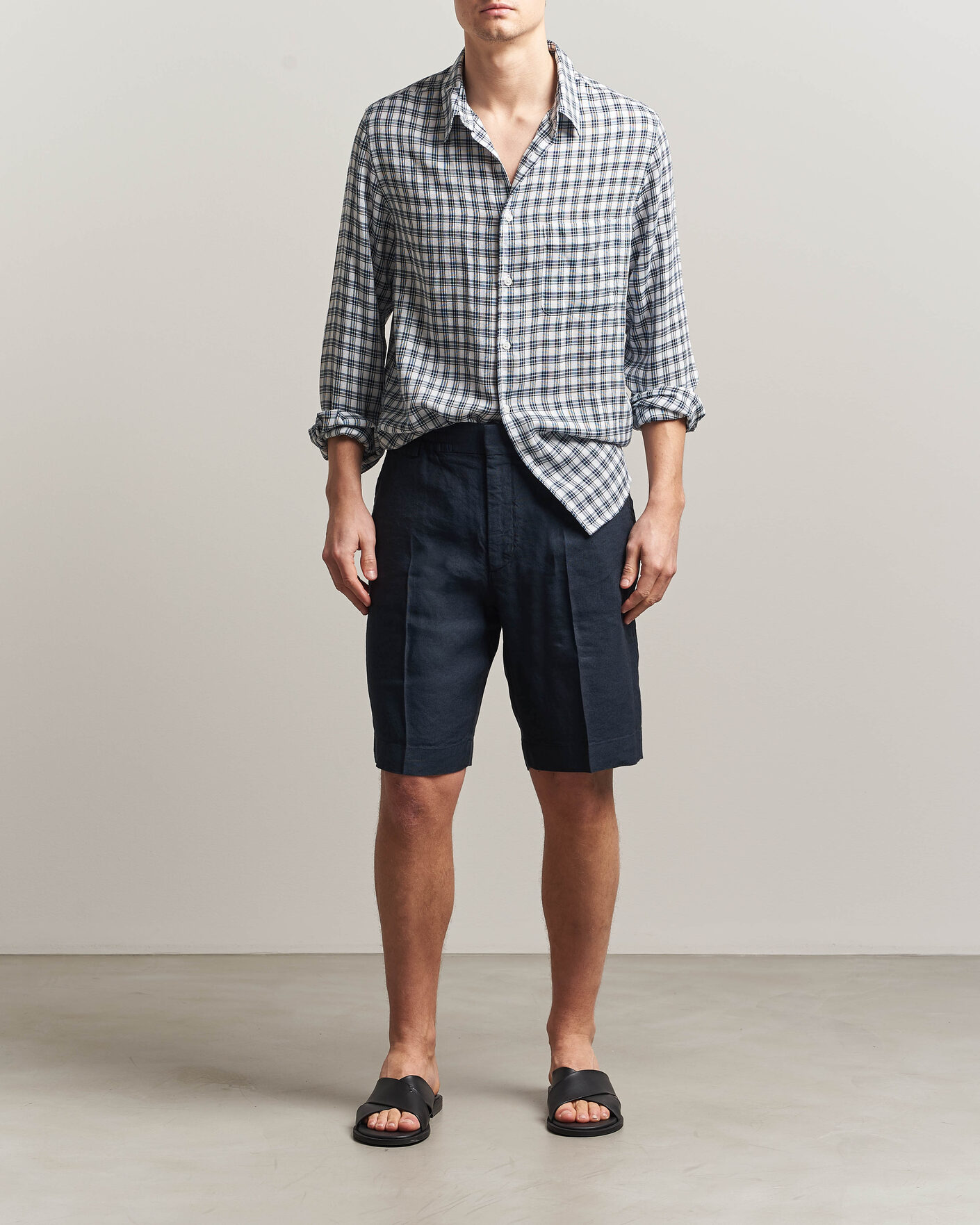 NN07 Billie Linen/Viscose Drawstring Shorts Deep Navy at