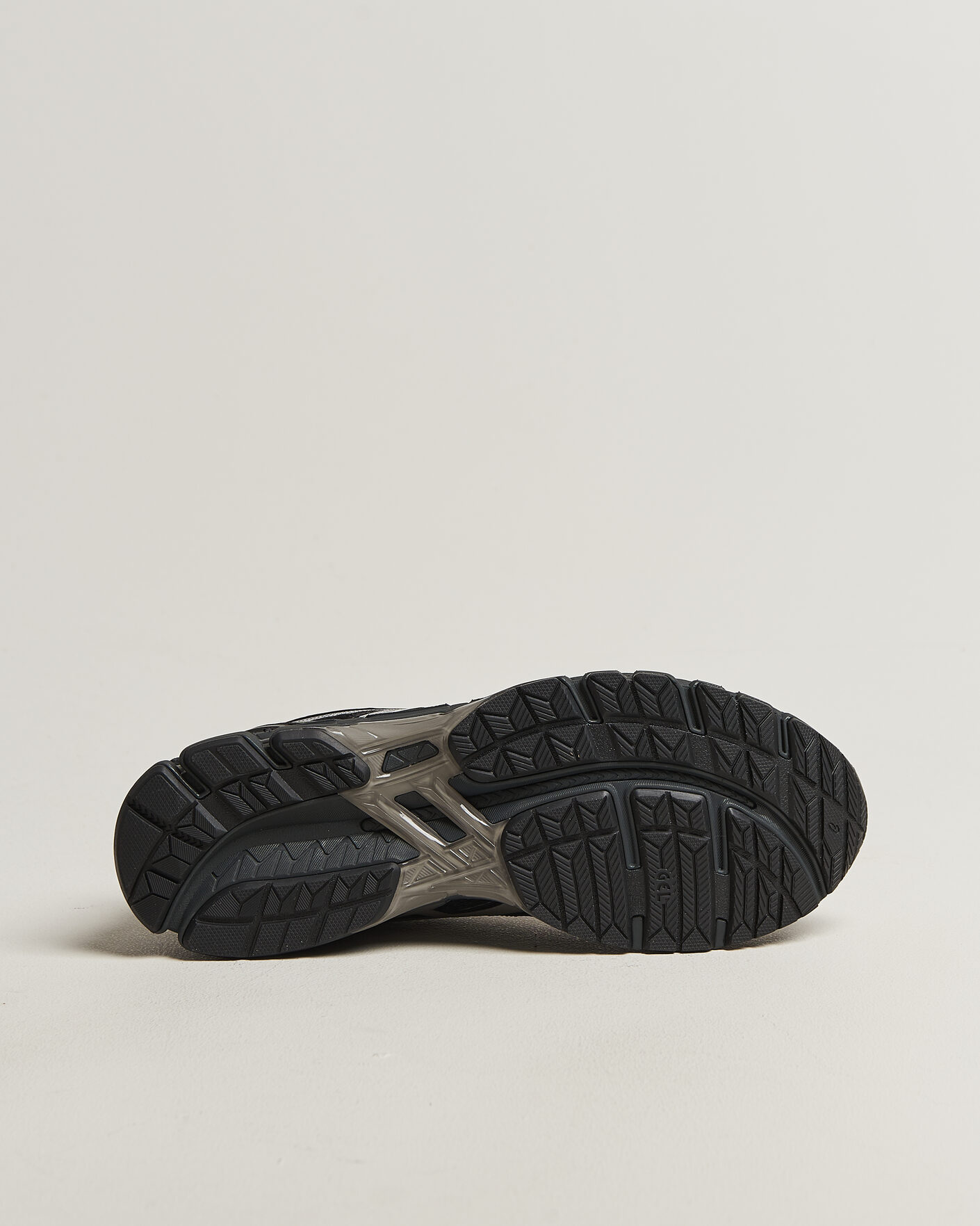 Men | Sneakers | Asics | Gel-Kayano 20 Black/Clay Grey