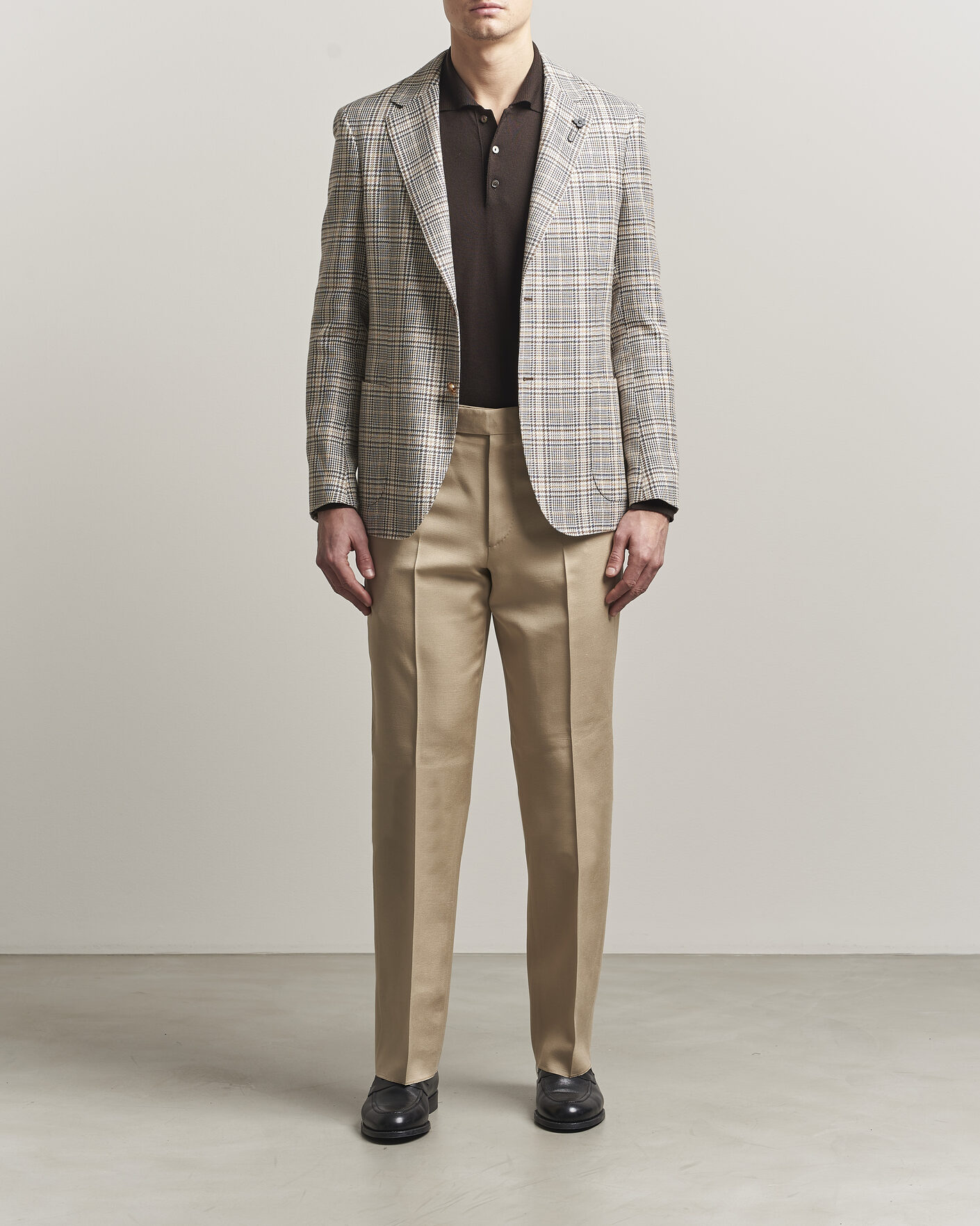 Men | Trousers | Lardini | Palu Straight Fit Viscose/Silk Trousers Beige