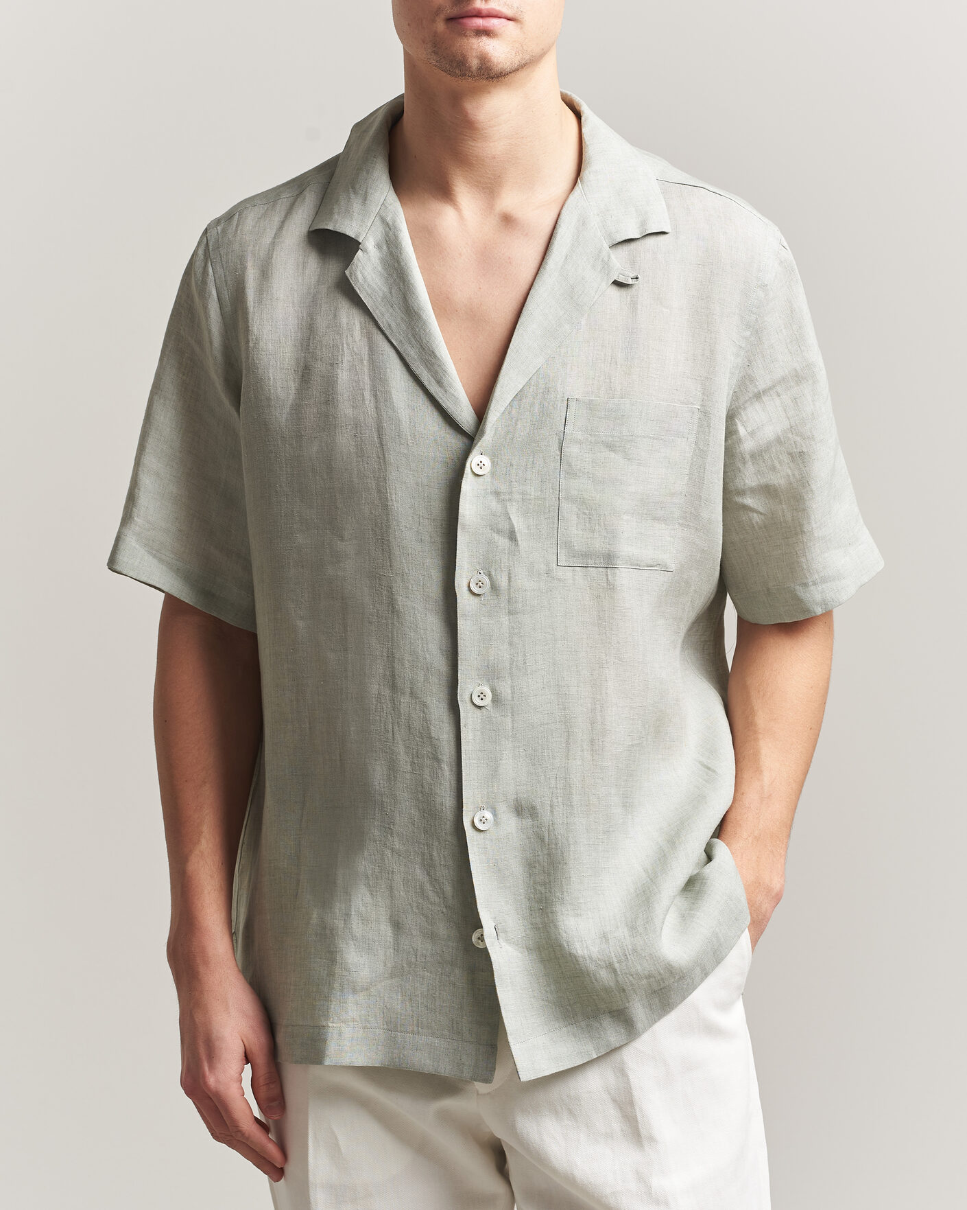 Men | Shirts | Lardini | Klop Short Sleeve Linen Resort Shirt Light Green