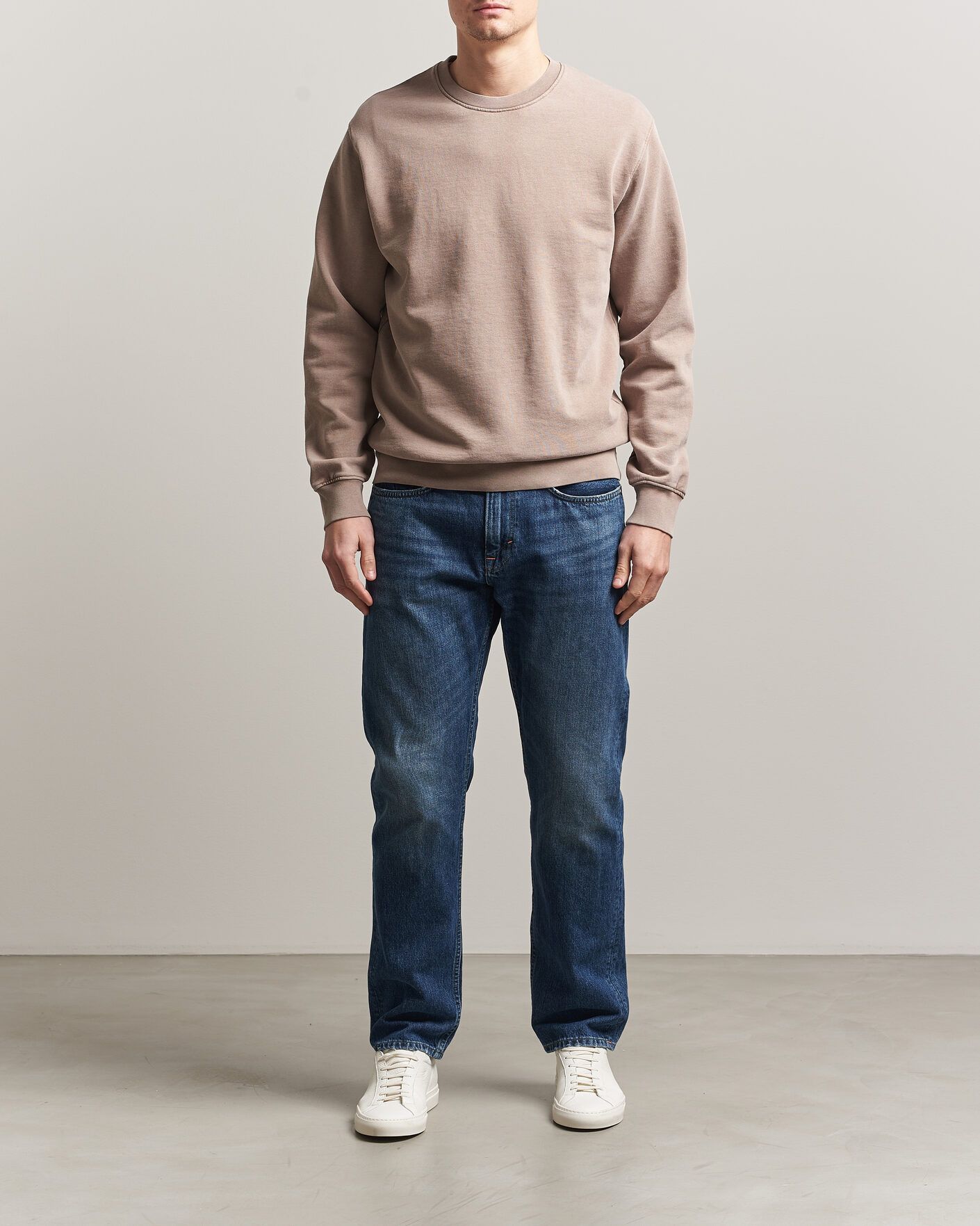 Men | Sweaters & Knitwear | Colorful Standard | Classic Organic Crew Neck Sweat Faded Khaki