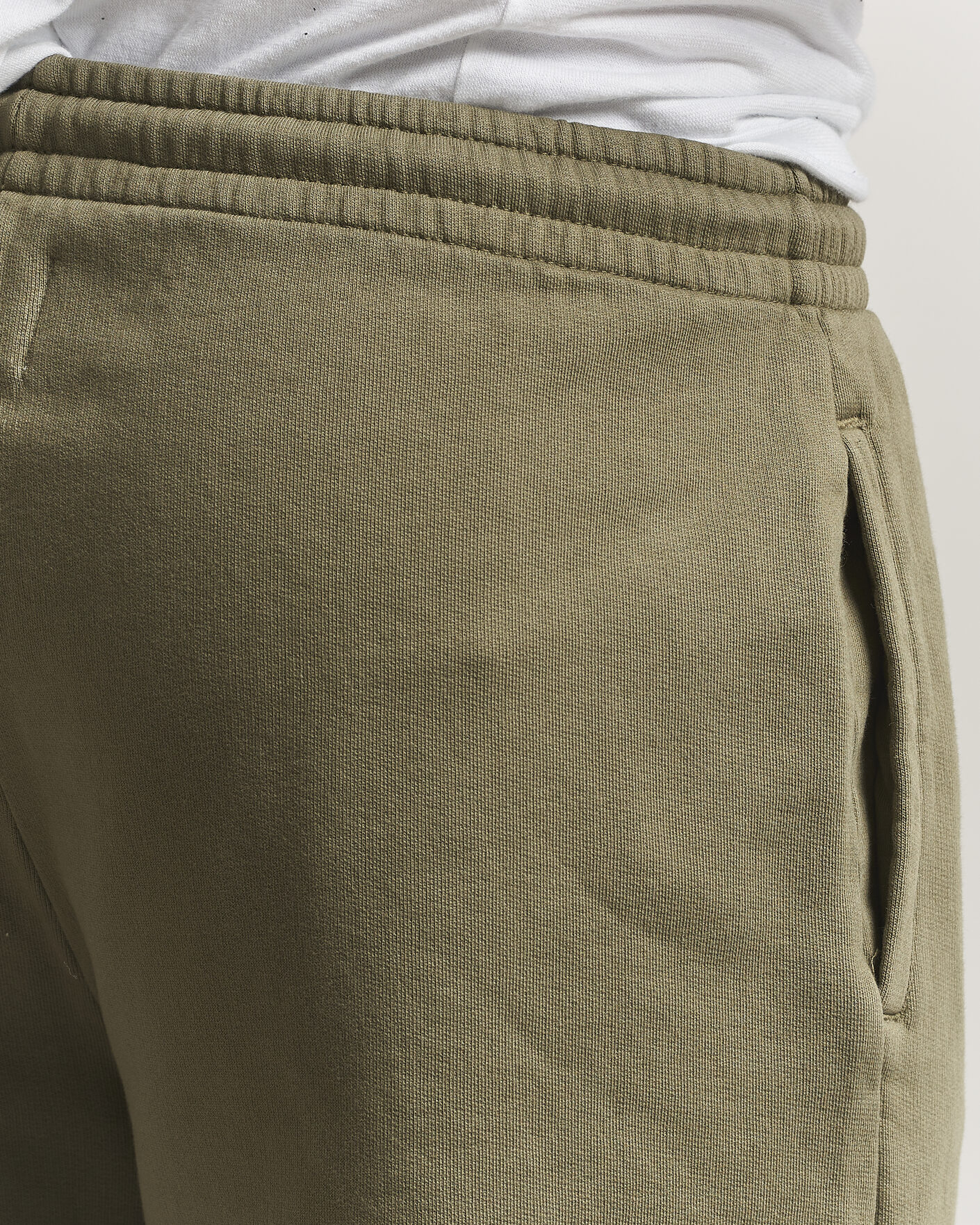 Men | Trousers | Colorful Standard | Classic Organic Sweatpants Dusty Olive