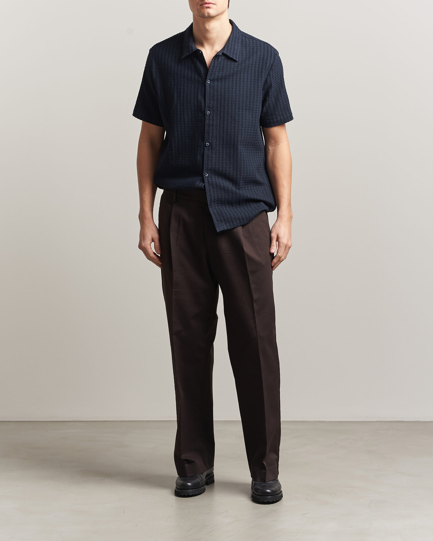 Men | Shirts | Samsøe Samsøe | Avan Structured Short Sleeve Shirt Salute Navy