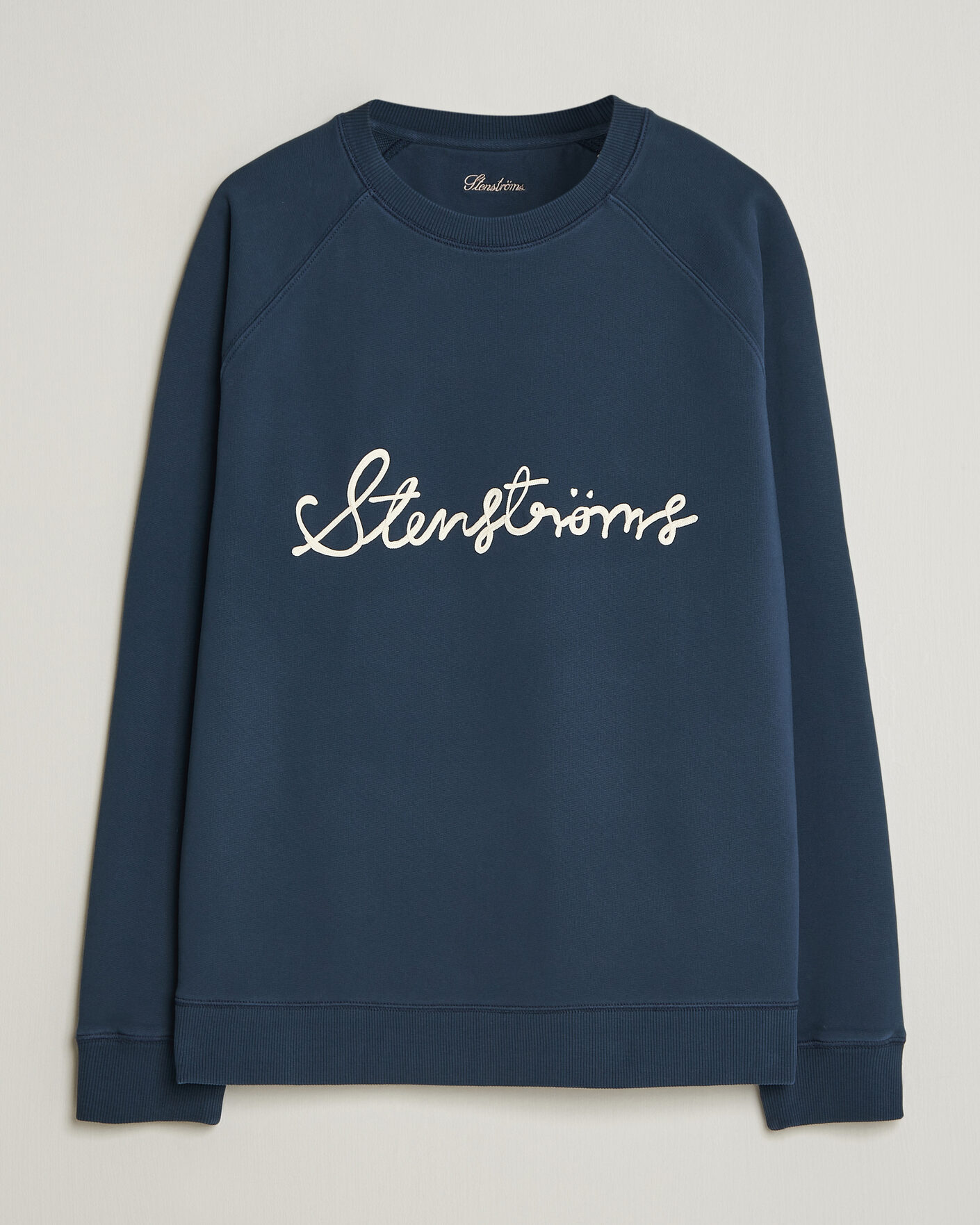 Men | Sweaters & Knitwear | Stenströms | Raglan Crew Logo Sweater Navy