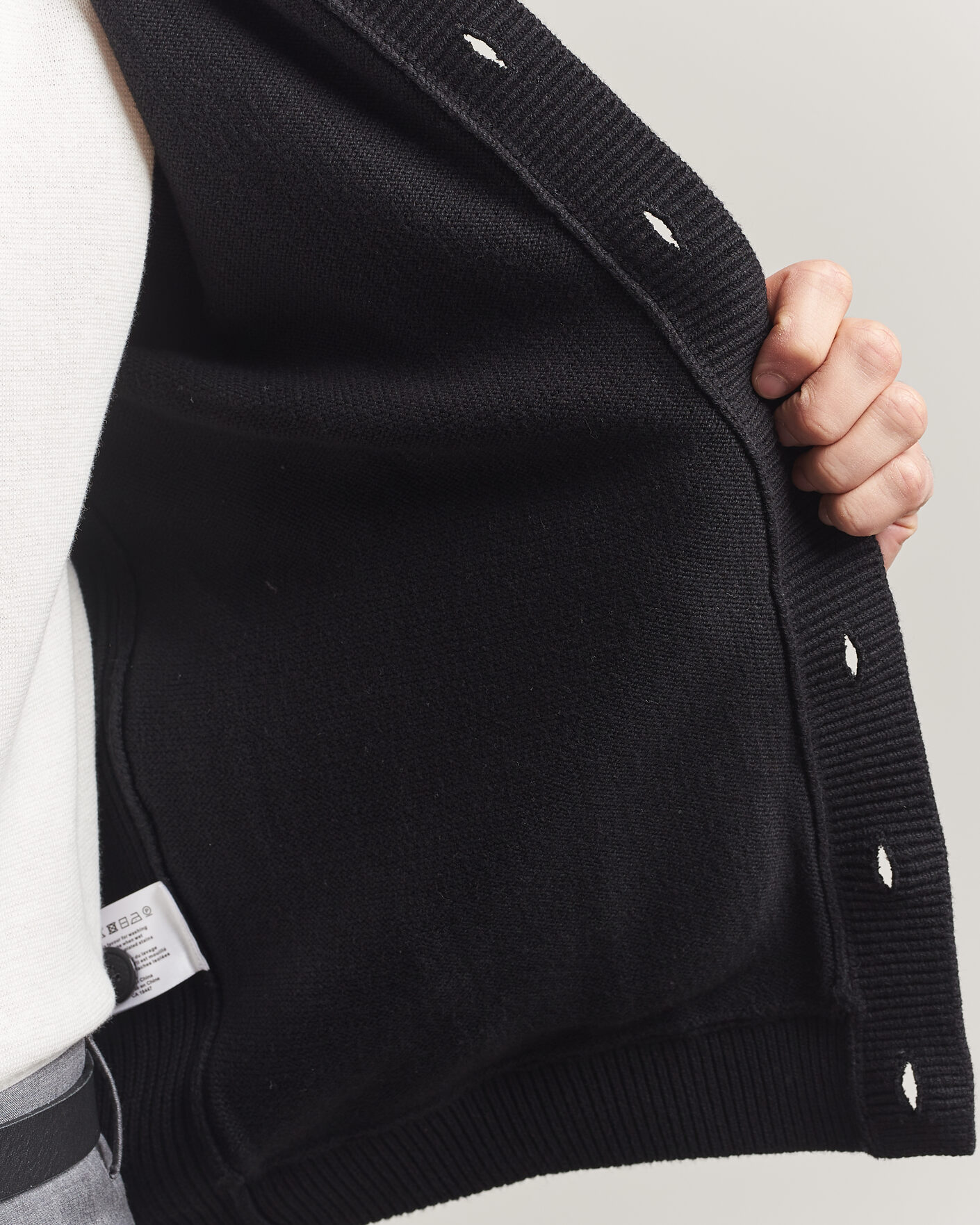 Men | Sweaters & Knitwear | Stenströms | Knitted Hybrid Buttoned Alcantara Cardigan Black