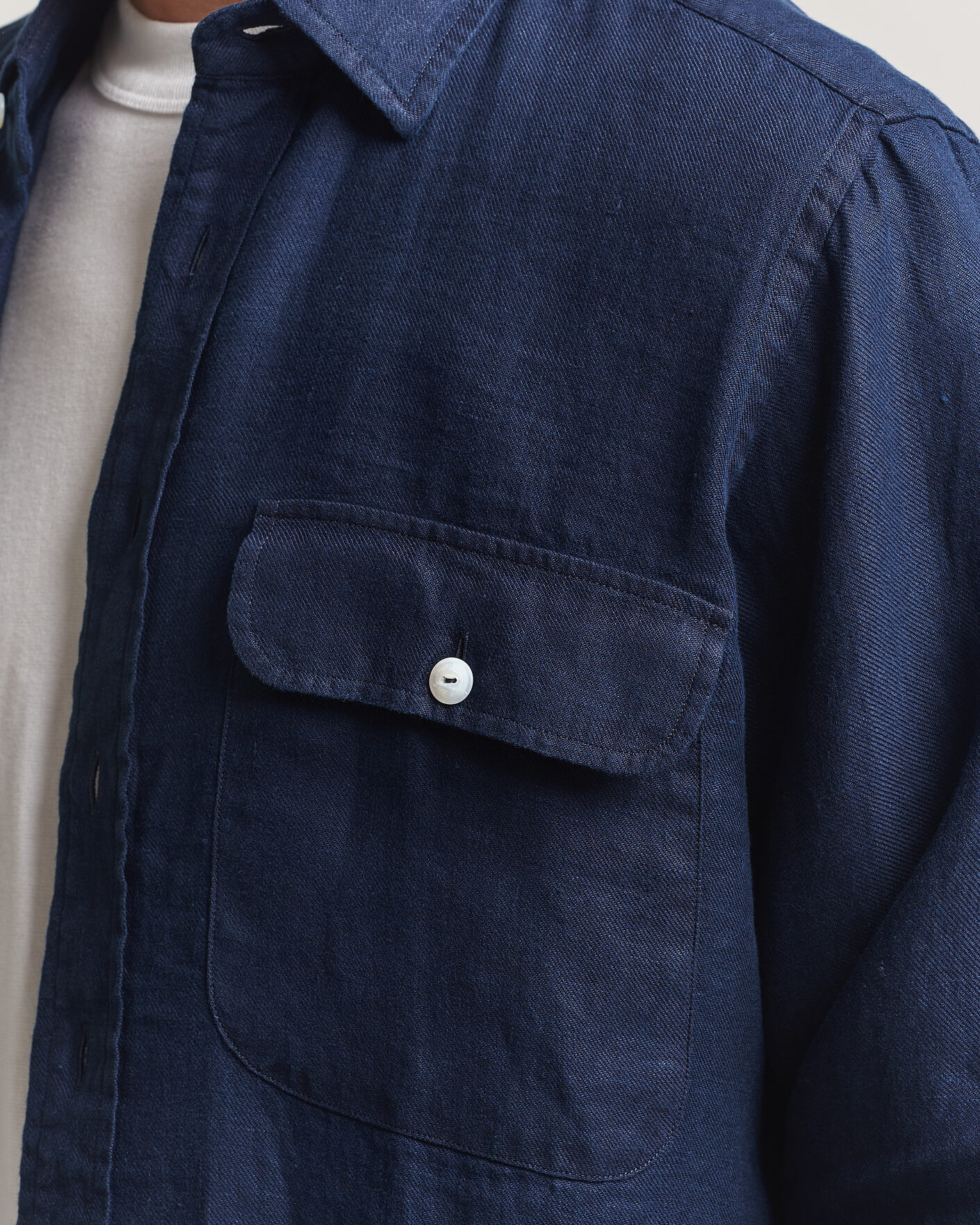 Drake's Linen Twill Deep Pocket Work Shirt Navy at CareOfCarl.com