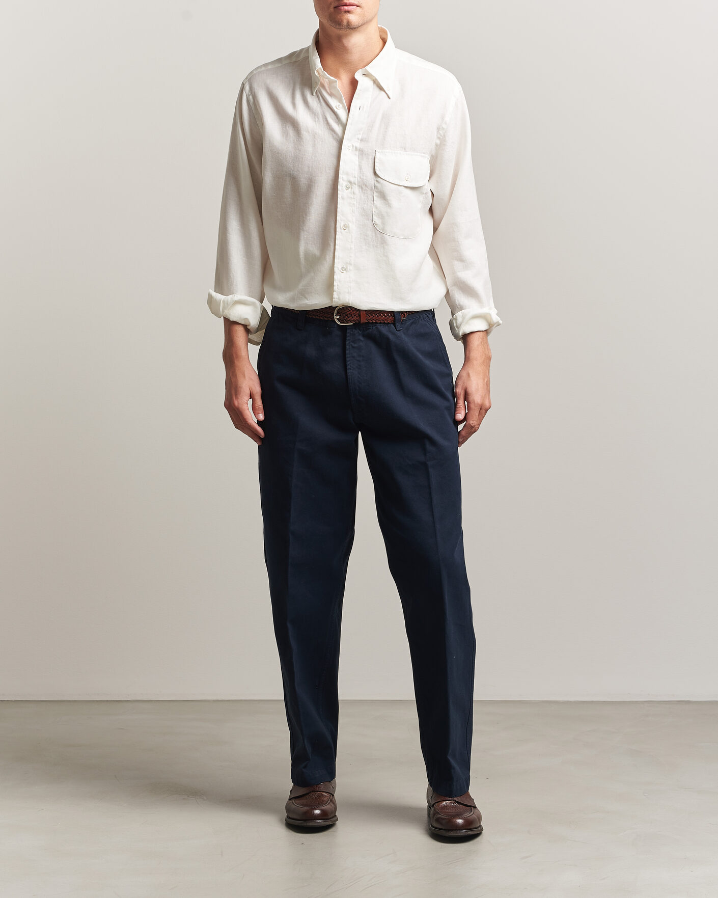 Men | Shirts | Drake's | Linen Button Down Curved Pocket Shirt White