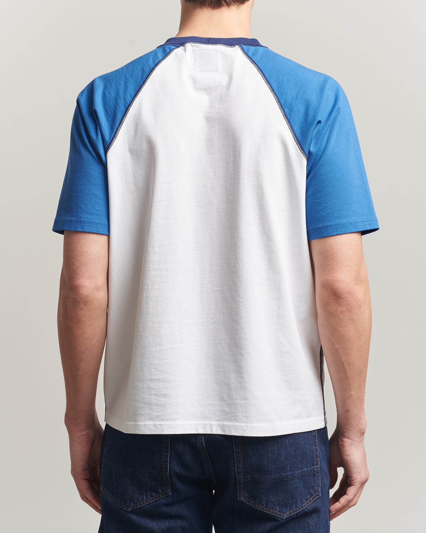 Men | T-Shirts | Drake's | Two Tone Raglan T-Shirt White/Blue