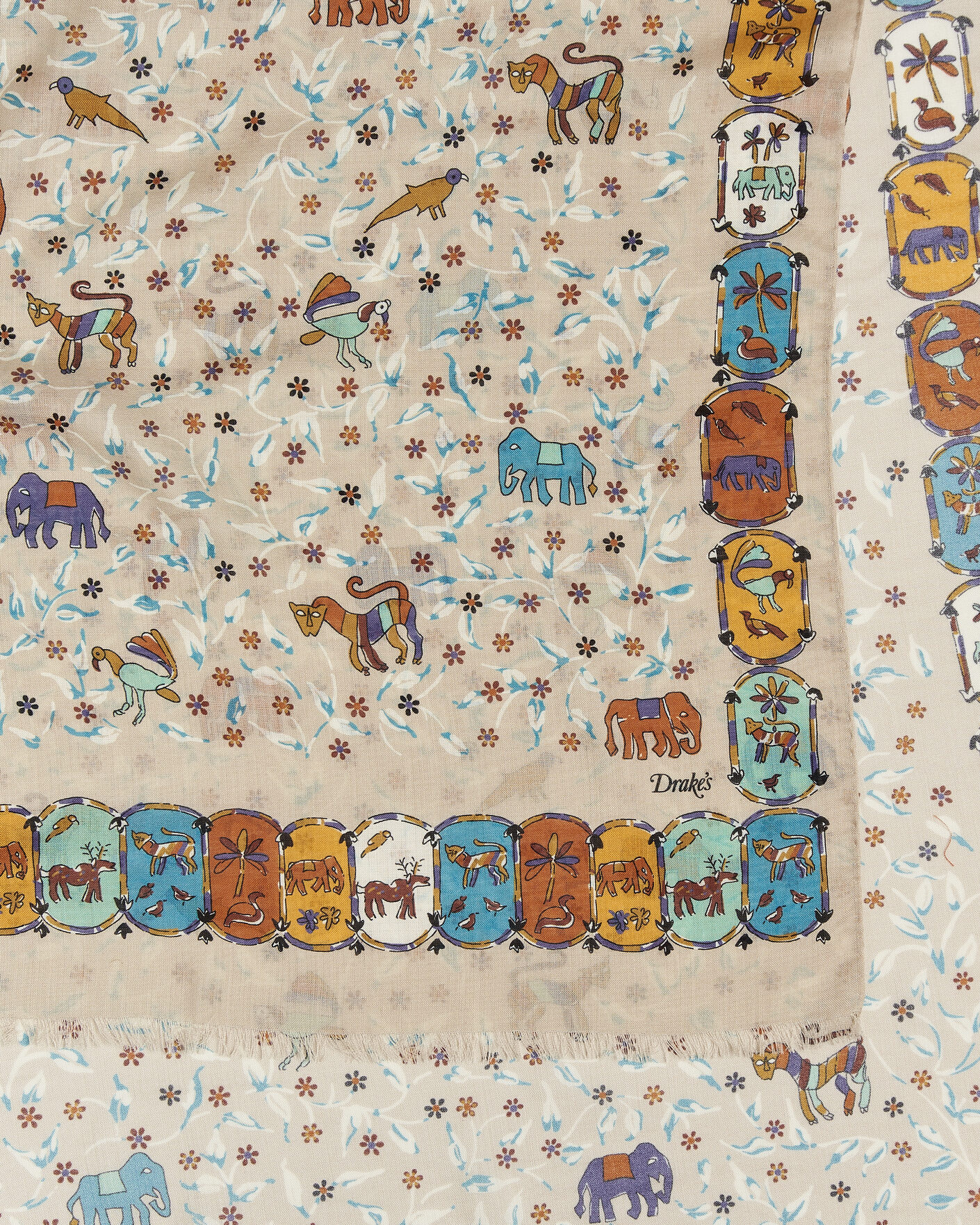 Men | Drake's Loose Animal Wool/Silk Print Scarf Beige | Drake's | Loose Animal Wool/Silk Print Scarf Beige