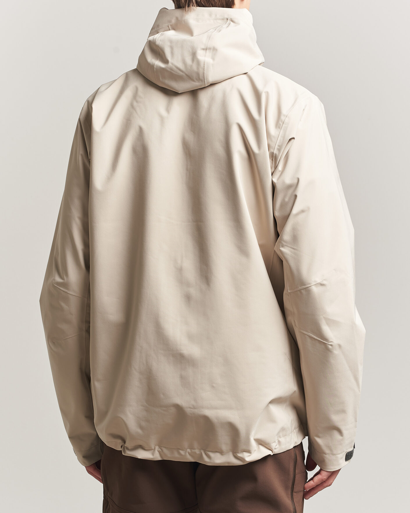 ★美品★Haglöfs ゴアテックスウェア メンズ S ベージュ Haglöfs Breeze Proof Jacket Chalk Beige at CareOfCarl.com