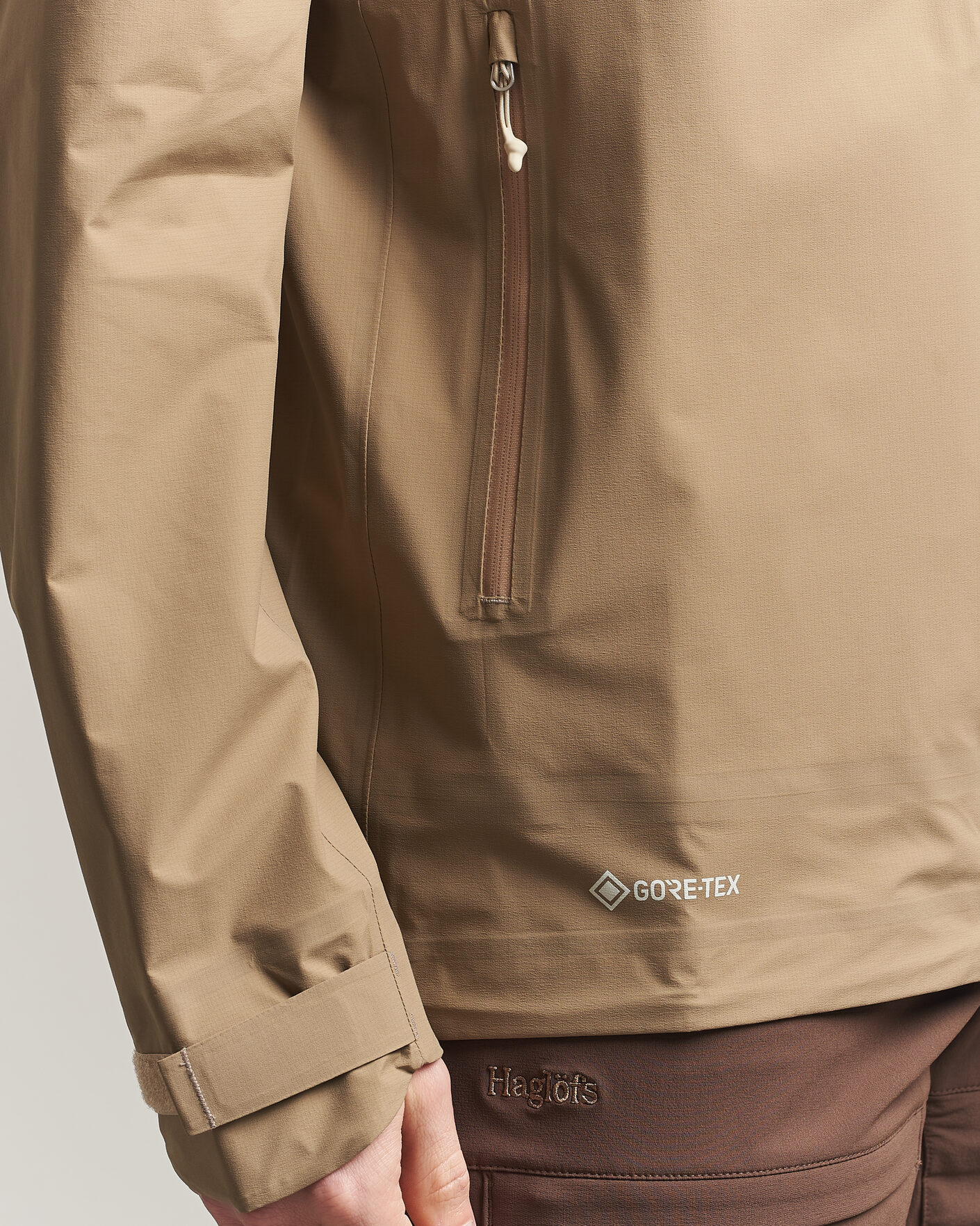 Men | Coats & Jackets | Haglöfs | L.I.M Airak Gore-Tex Jacket Oak Brown