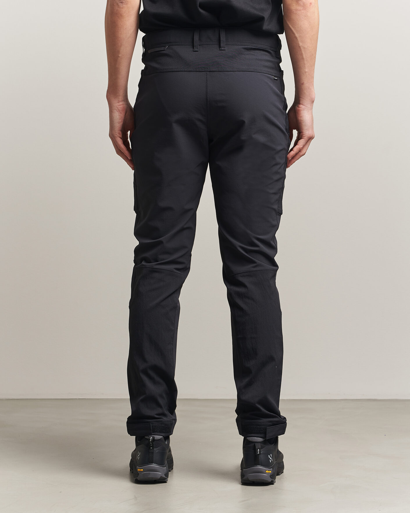 Men | Trousers | Haglöfs | Alert Mid Pants True Black