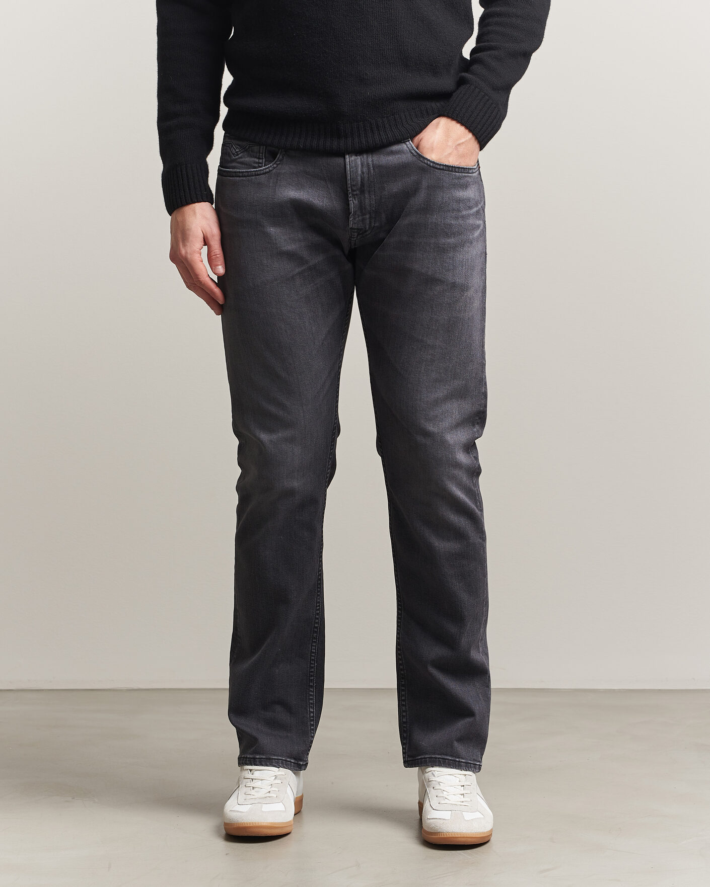 Men | Trousers | Replay | Rocco Comfort Fit Powerstretch Jeans Black