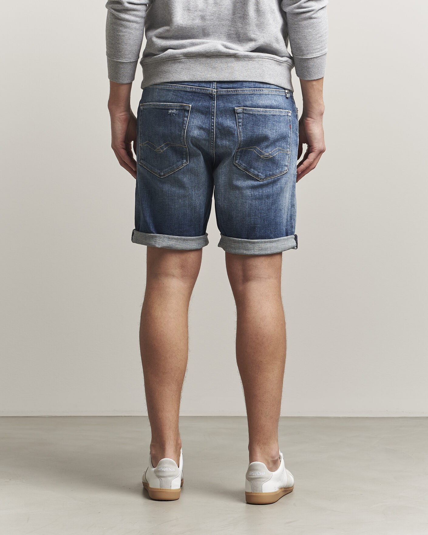 Men | Shorts | Replay | RBJ981 Shredded Denim Shorts Medium Blue