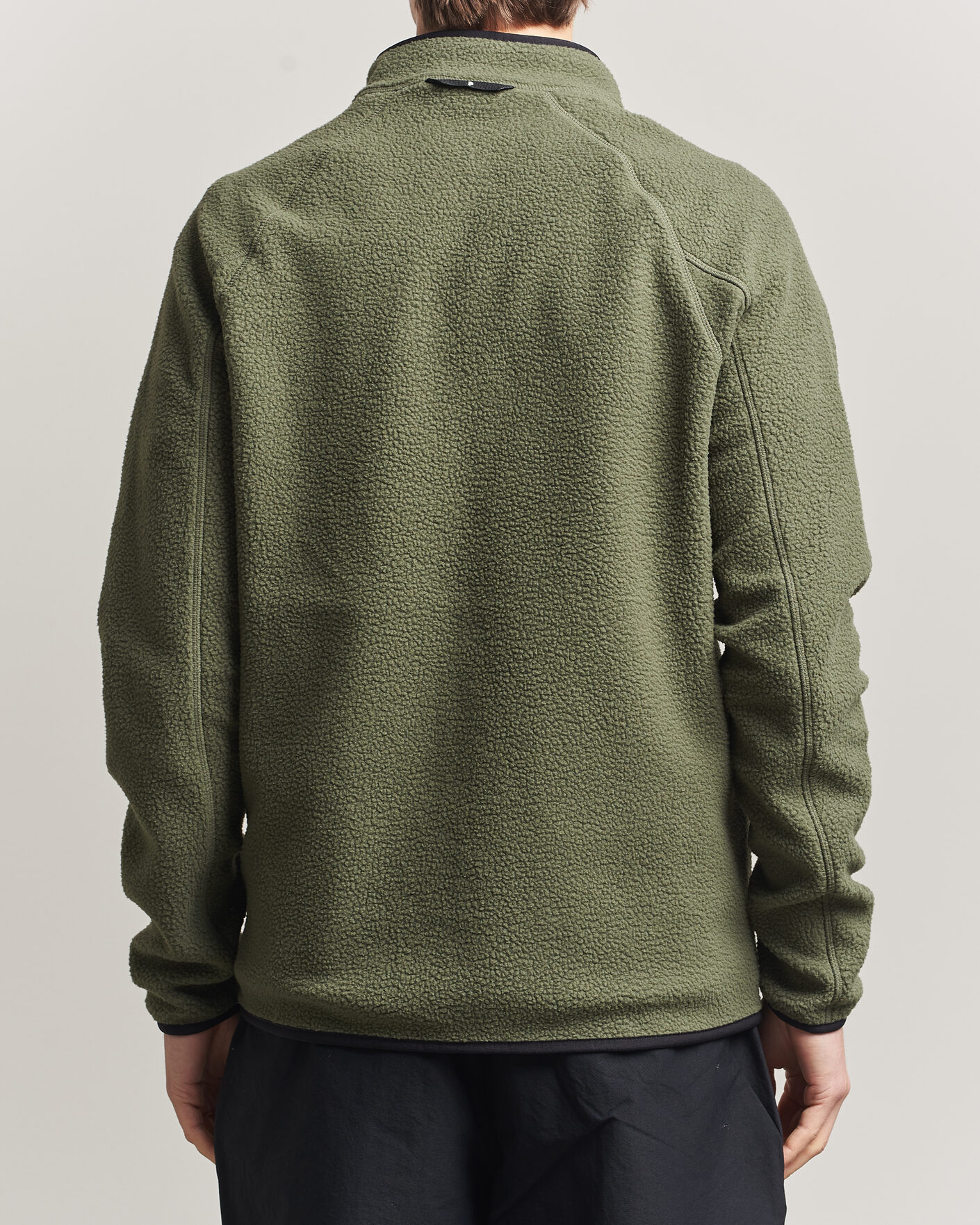 Men | Sweaters & Knitwear | Peak Performance | Nature Rush Pile Full Zip Pine Needle