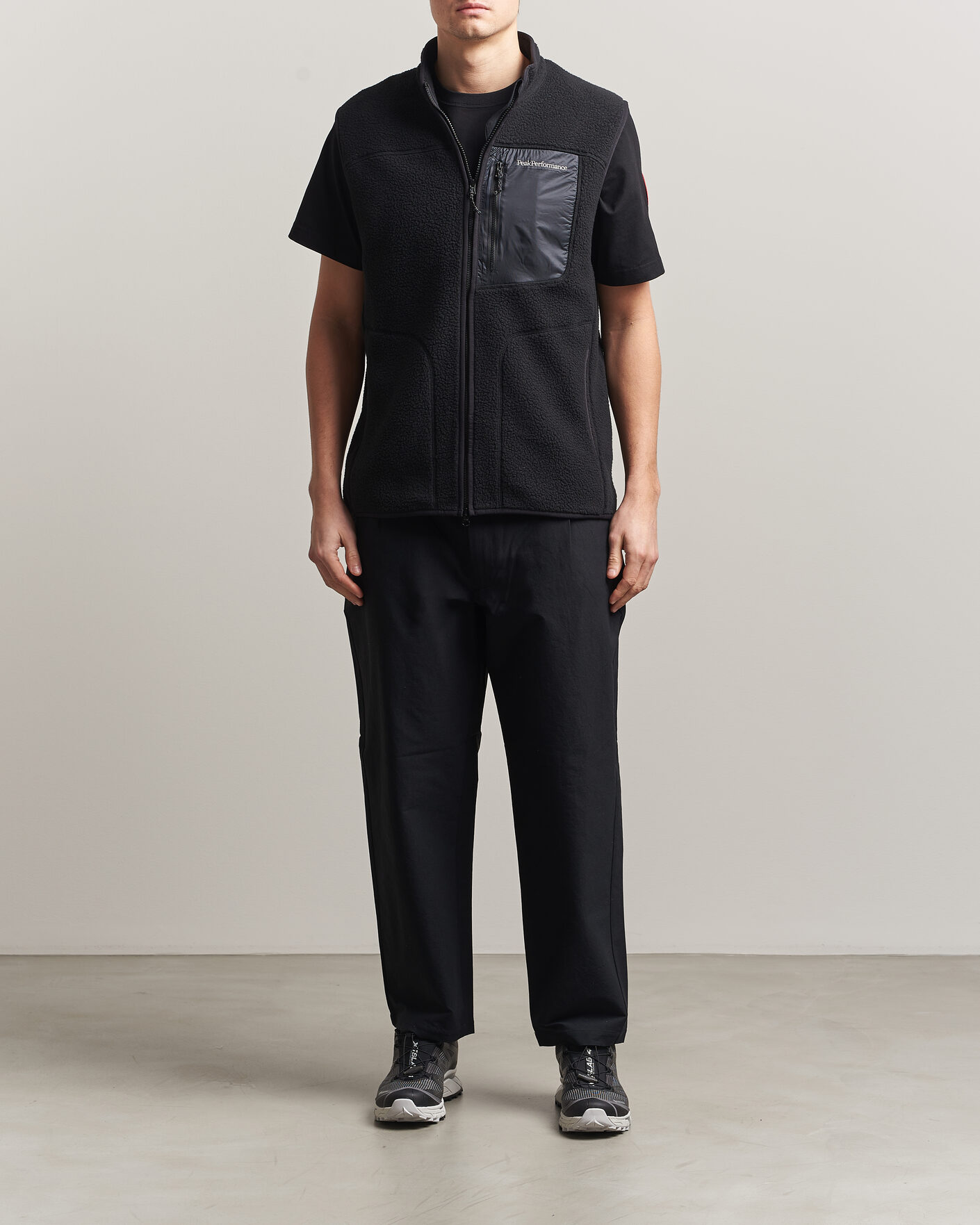 Men | Sweaters & Knitwear | Peak Performance | Nature Rush Pile Vest Black