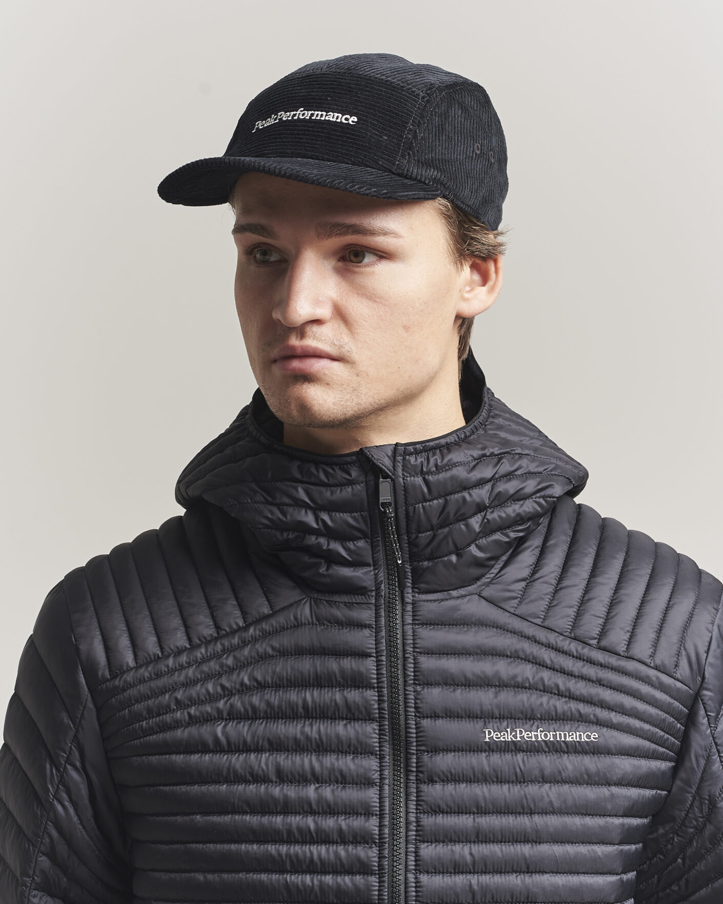 Men | Hats & Caps | Peak Performance | Cord Cap Black