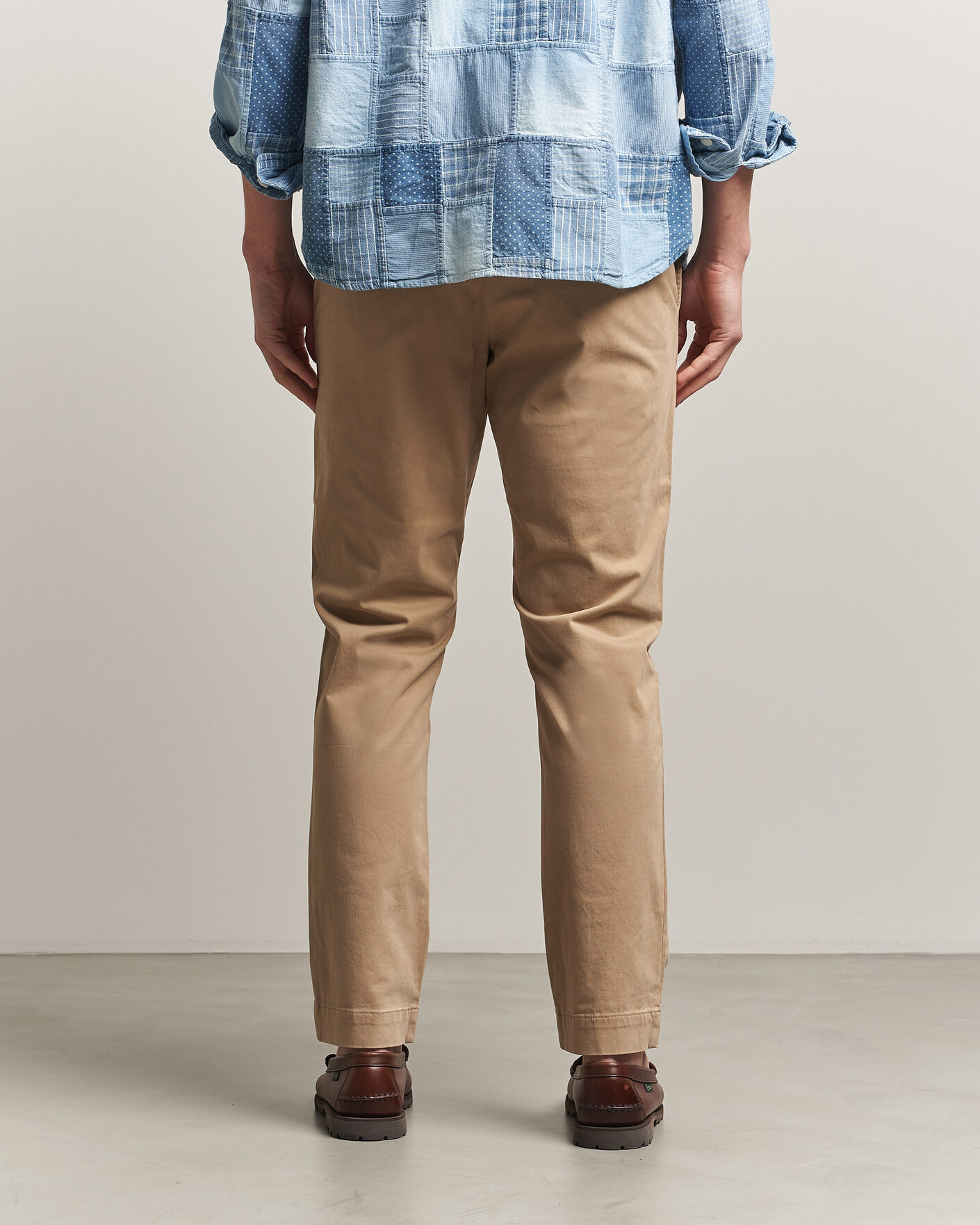 Men | Trousers | Polo Ralph Lauren | Jarrett Satin Chinos Khaki Hill