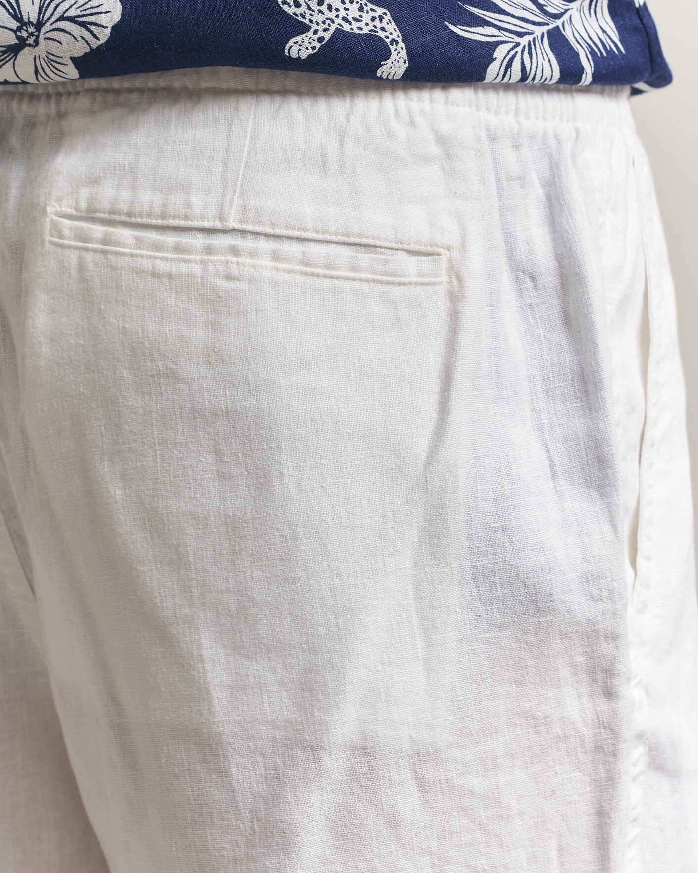 Men | Shorts | Polo Ralph Lauren | Dyed Linen Shorts White
