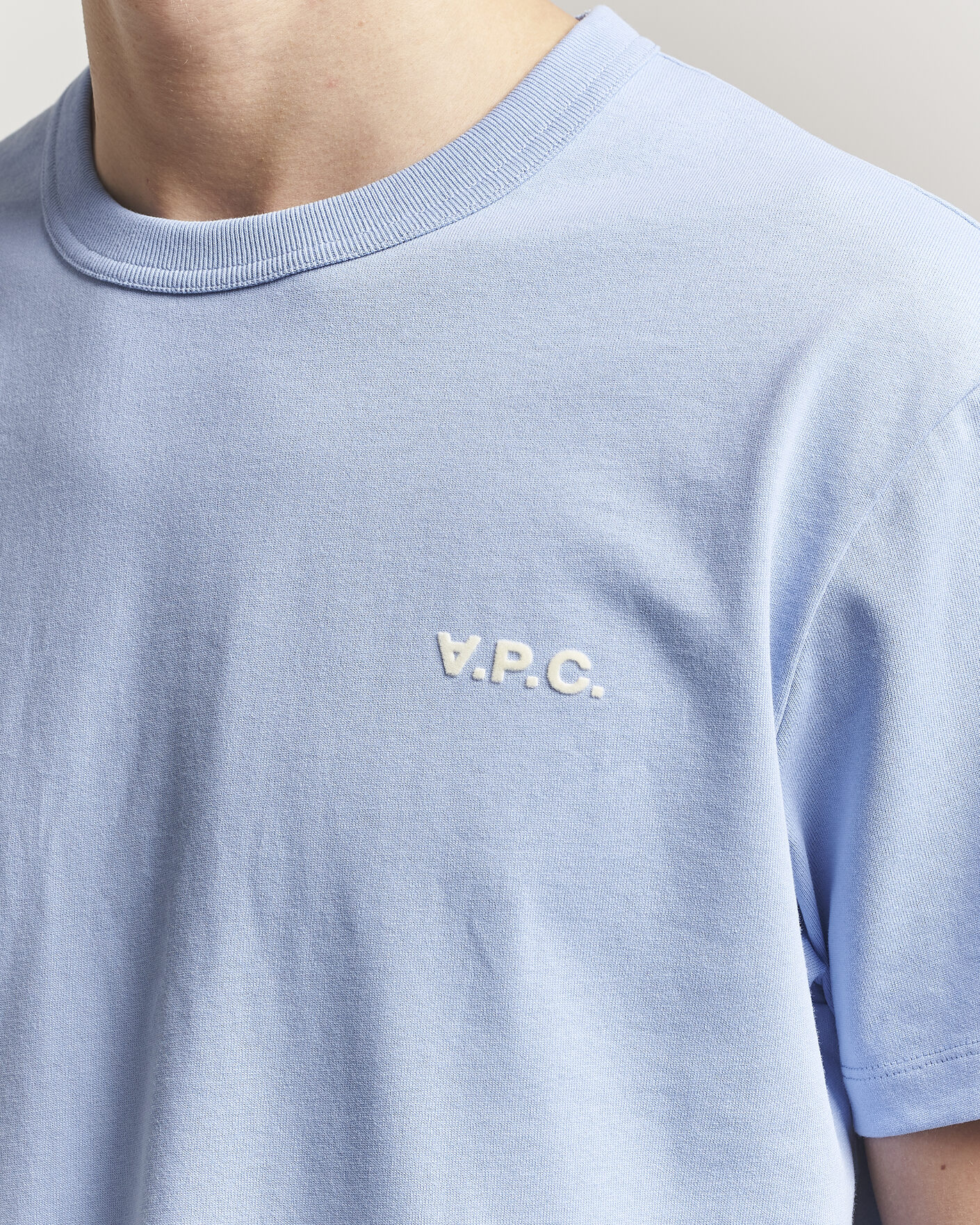 Men | T-Shirts | A.P.C. | Boxy Fit Petit VPC T-Shirt Light Blue