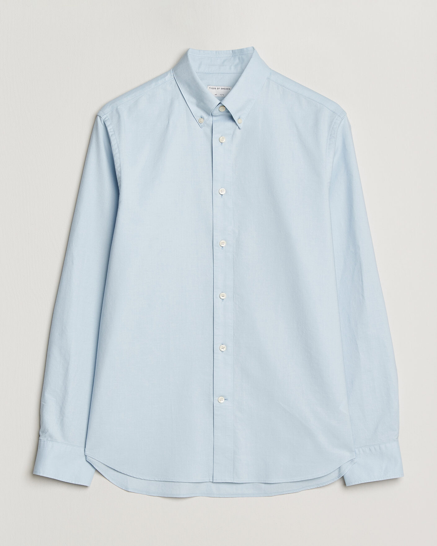 Men | Shirts | Tiger of Sweden | Bjorn Oxford Shirt Light Blue