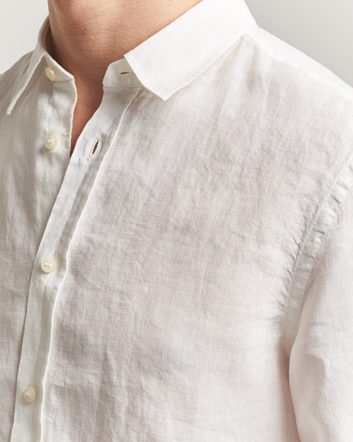 Men | Shirts | Tiger of Sweden | Spenser Linen Shirt Off White