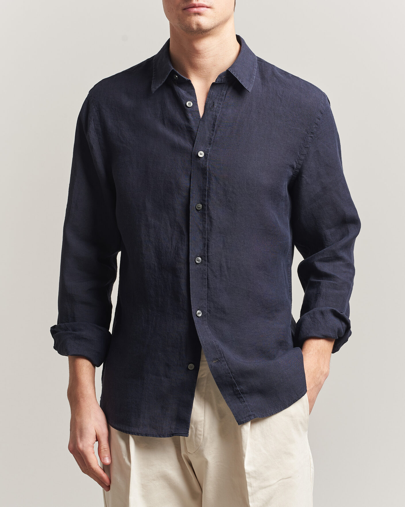 Men | Shirts | Tiger of Sweden | Spenser Linen Shirt Midnight Blue