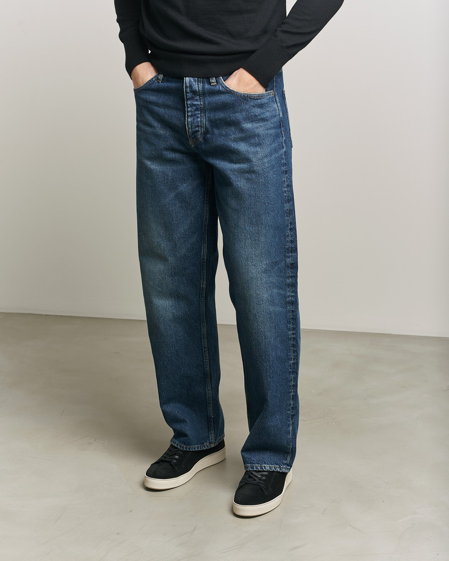 Men | Sneakers | Tiger of Sweden | Salas 2 Suede Sneaker Black