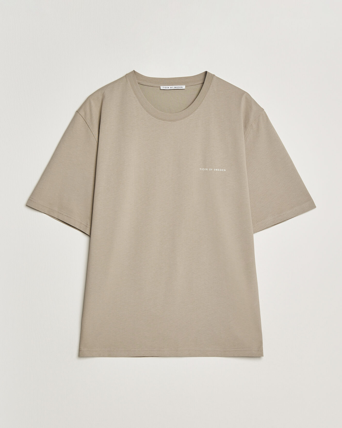 Men | T-Shirts | Tiger of Sweden | Pro Logo Crew Neck T-Shirt Artichoke Grey