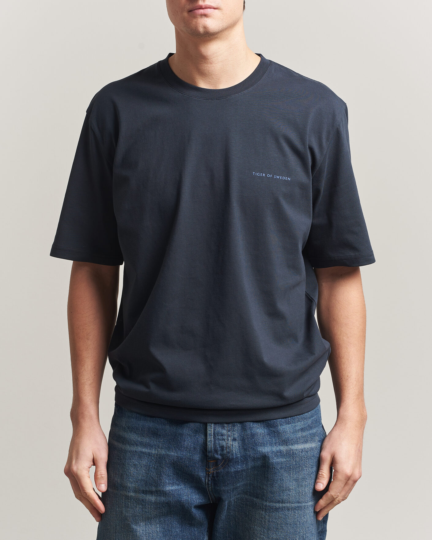 Men | T-Shirts | Tiger of Sweden | Pro Logo Crew Neck T-Shirt Light Ink