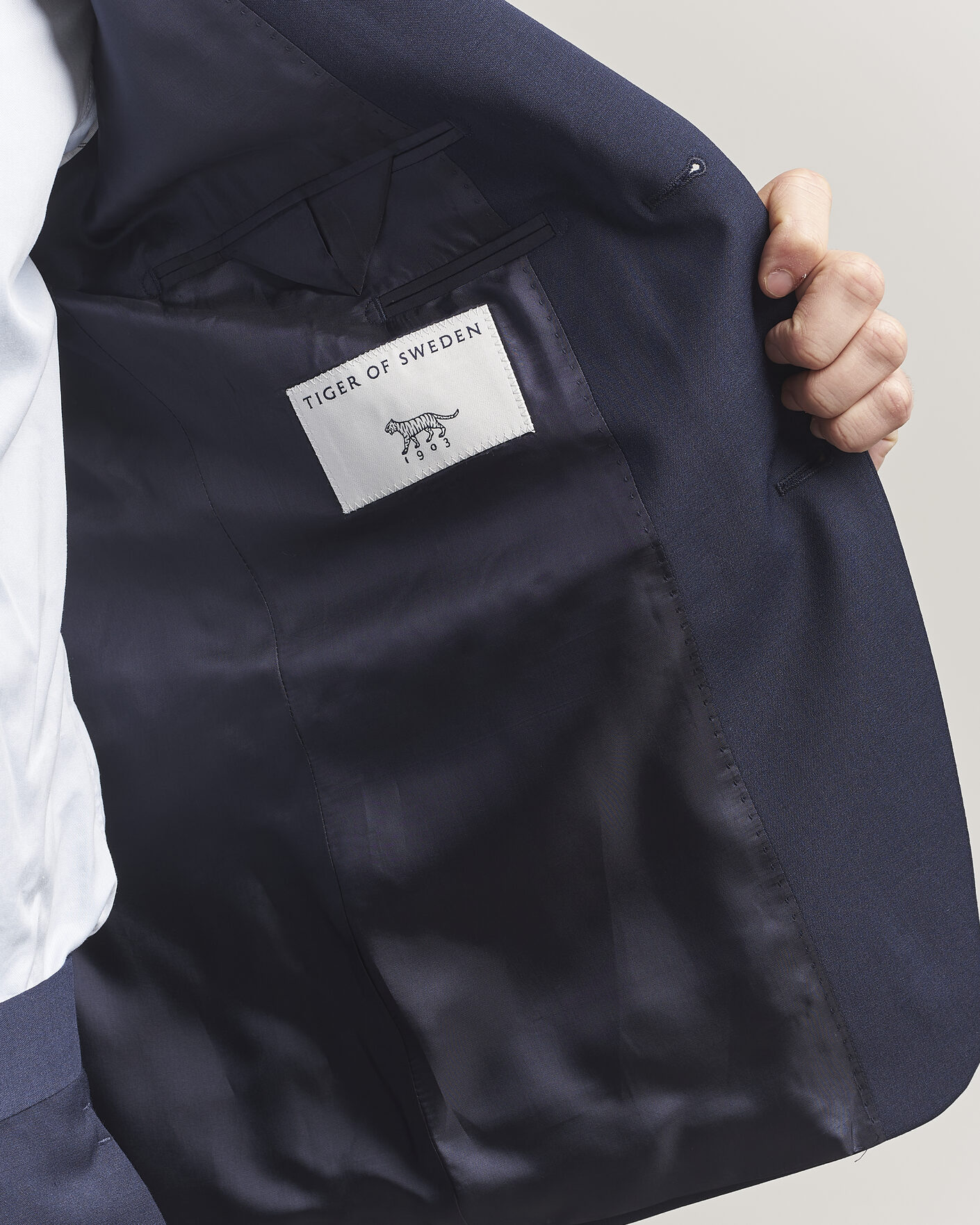 Men | Blazers | Tiger of Sweden | Jamie Wool Travel Suit Blazer Royal Blue