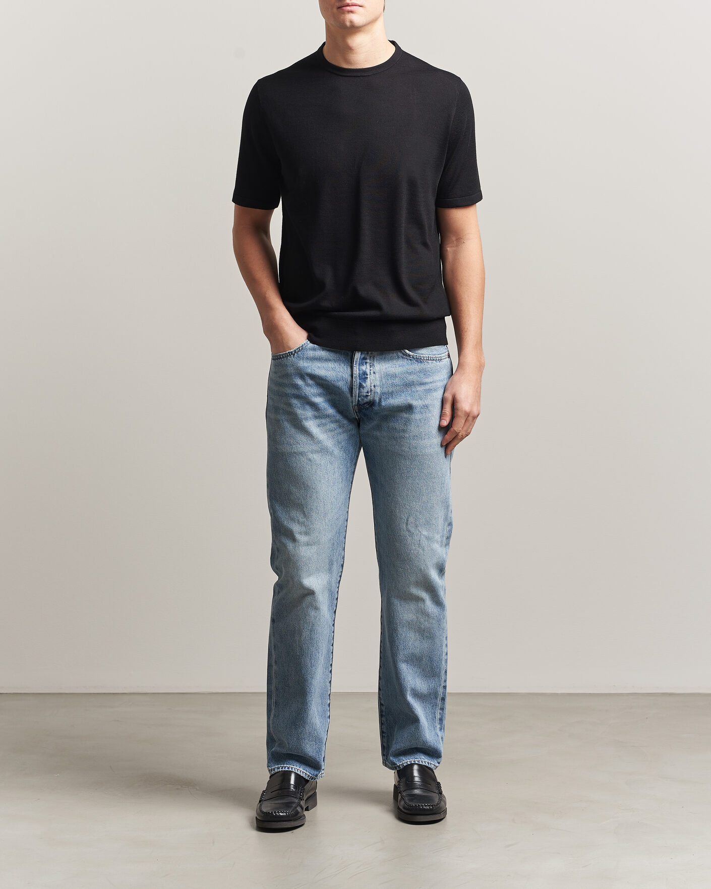 Men | T-Shirts | Tiger of Sweden | Connor Knitted Crew Neck T-Shirt Black