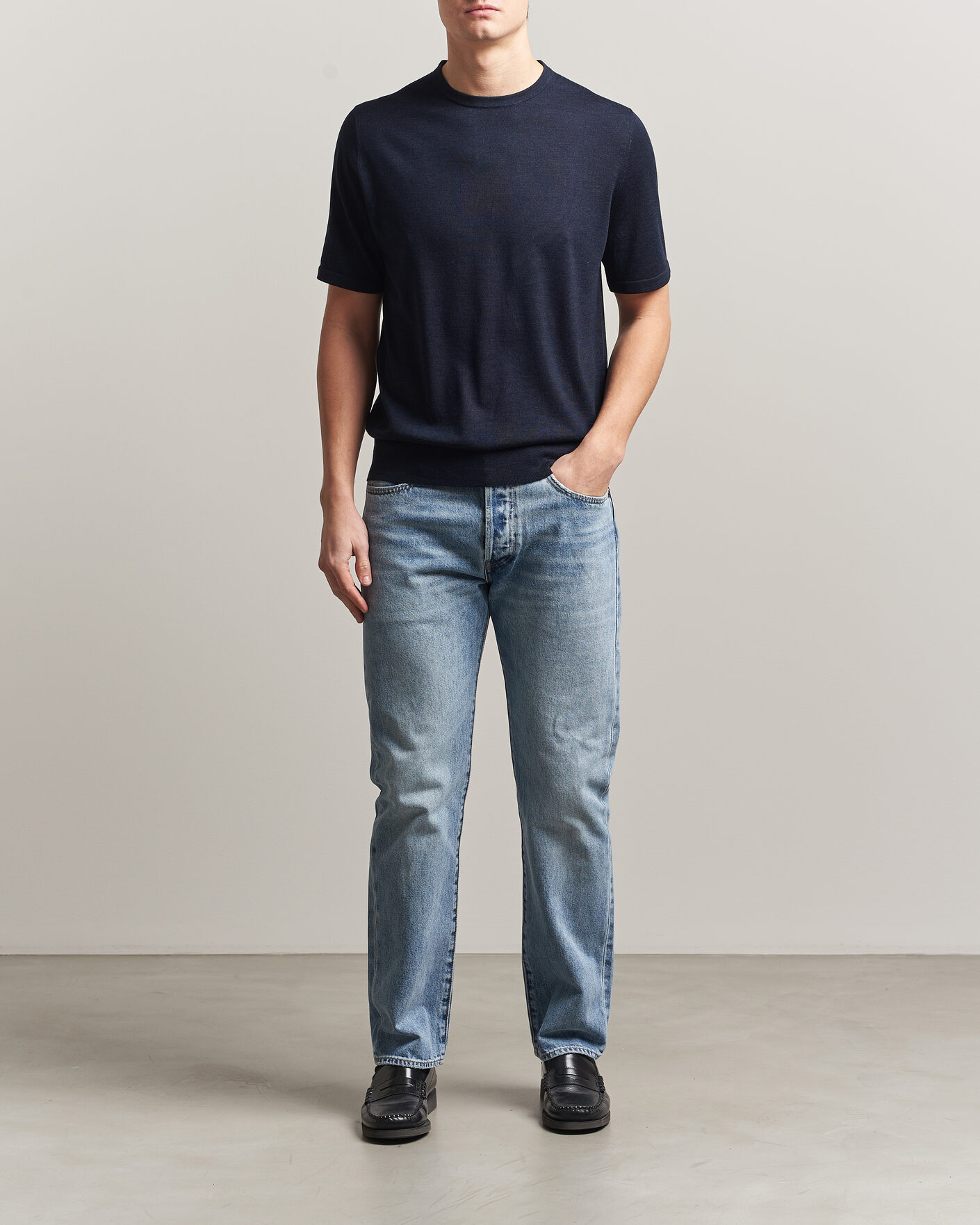 Men | T-Shirts | Tiger of Sweden | Connor Knitted Crew Neck T-Shirt Light Ink