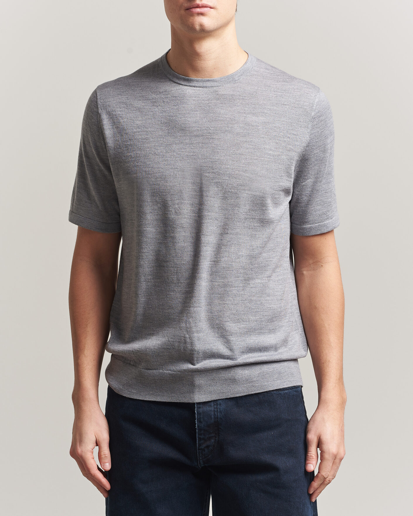 Men | T-Shirts | Tiger of Sweden | Connor Knitted Crew Neck T-Shirt Grey Melange