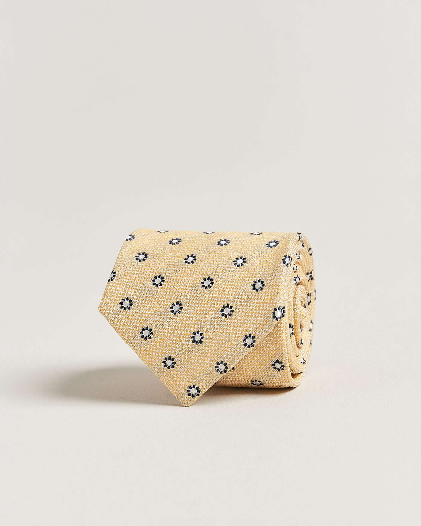 Men | Ties | Amanda Christensen | Silk/Linen 8cm Flower Tie Yellow