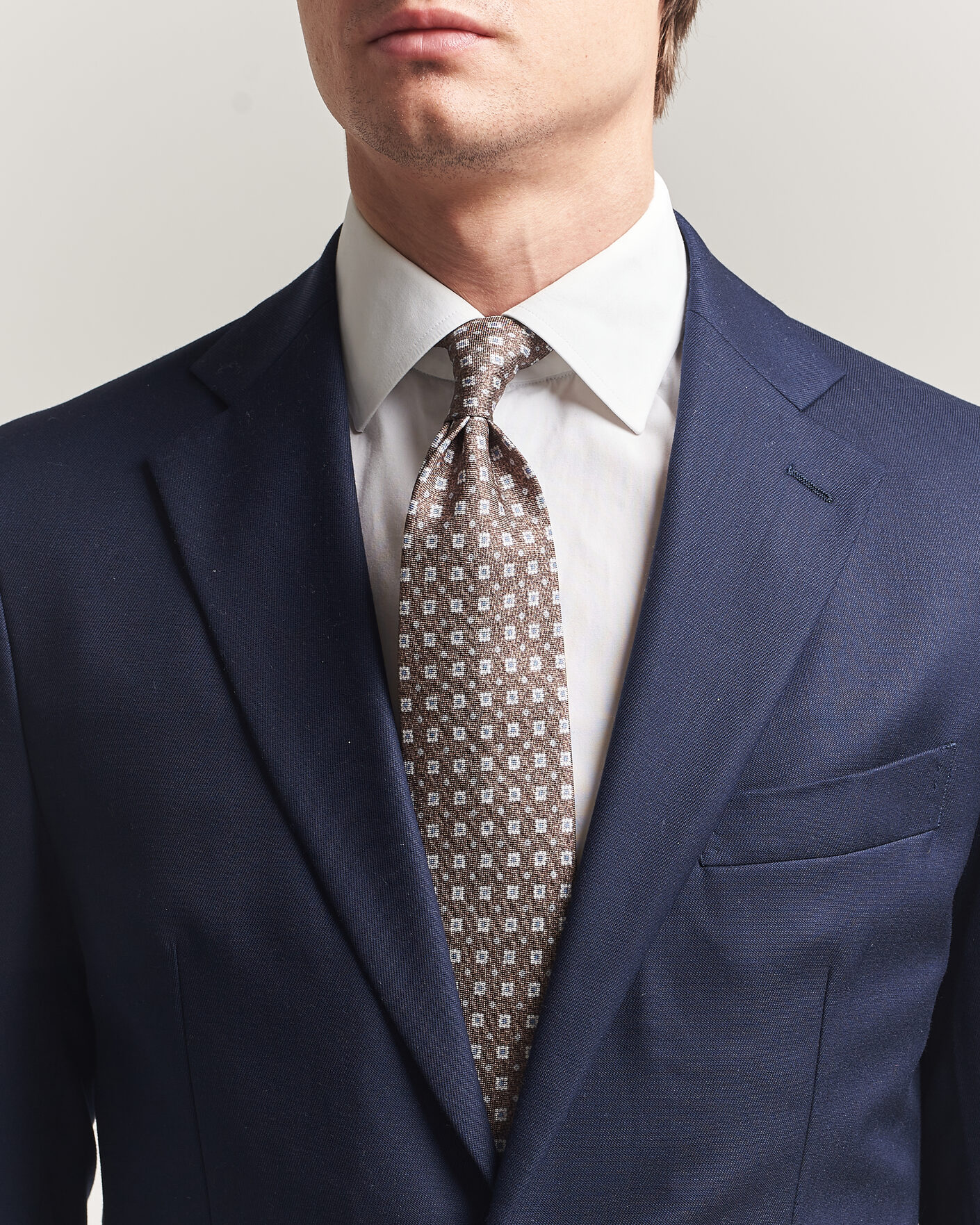 Men | Ties | Amanda Christensen | Silk Oxford 8cm Flower Tie Brown